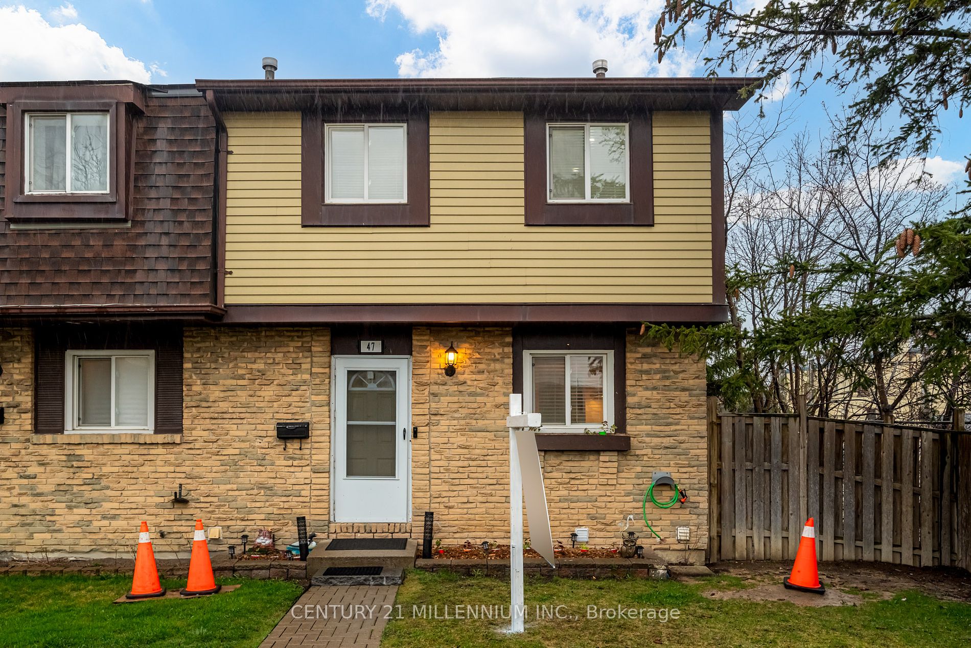 45 Hansen Road N, #47
