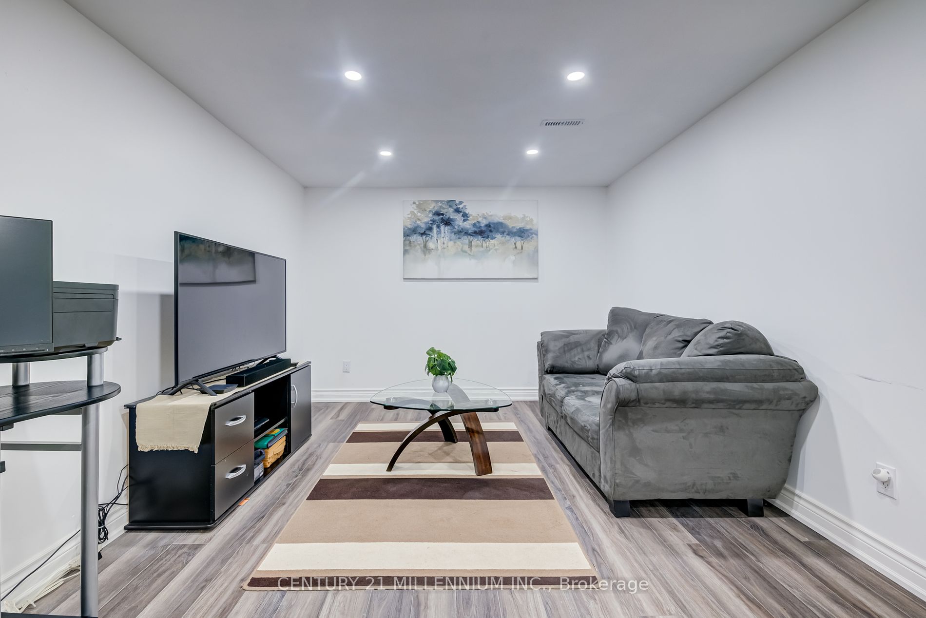 45 Hansen Road N, #47