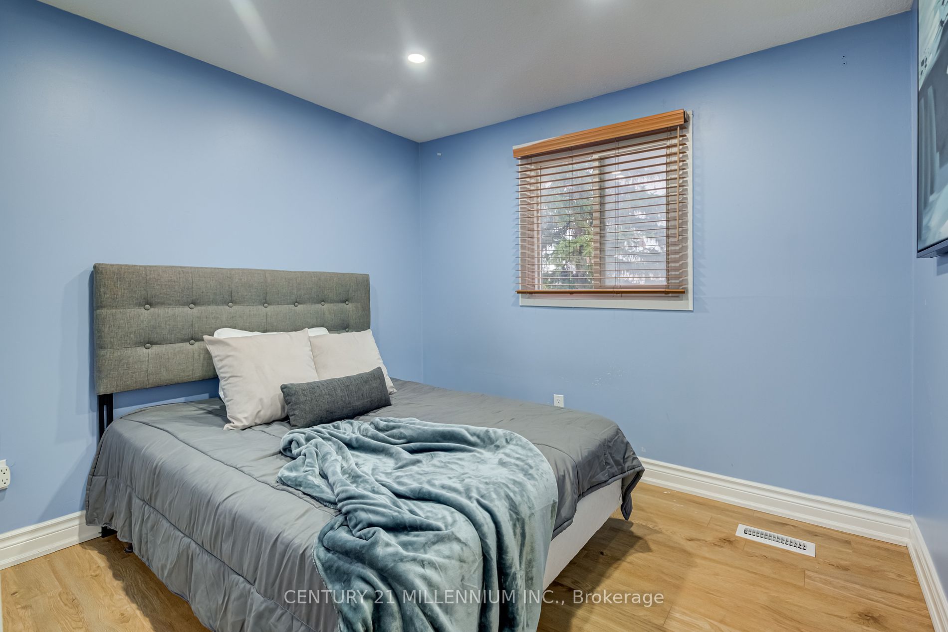45 Hansen Road N, #47