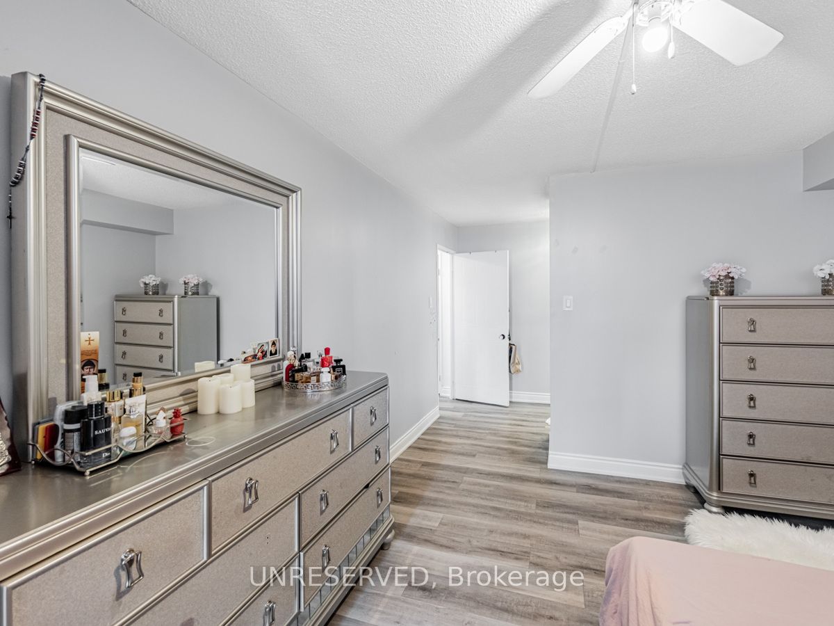 2901 Kipling Avenue, #1403