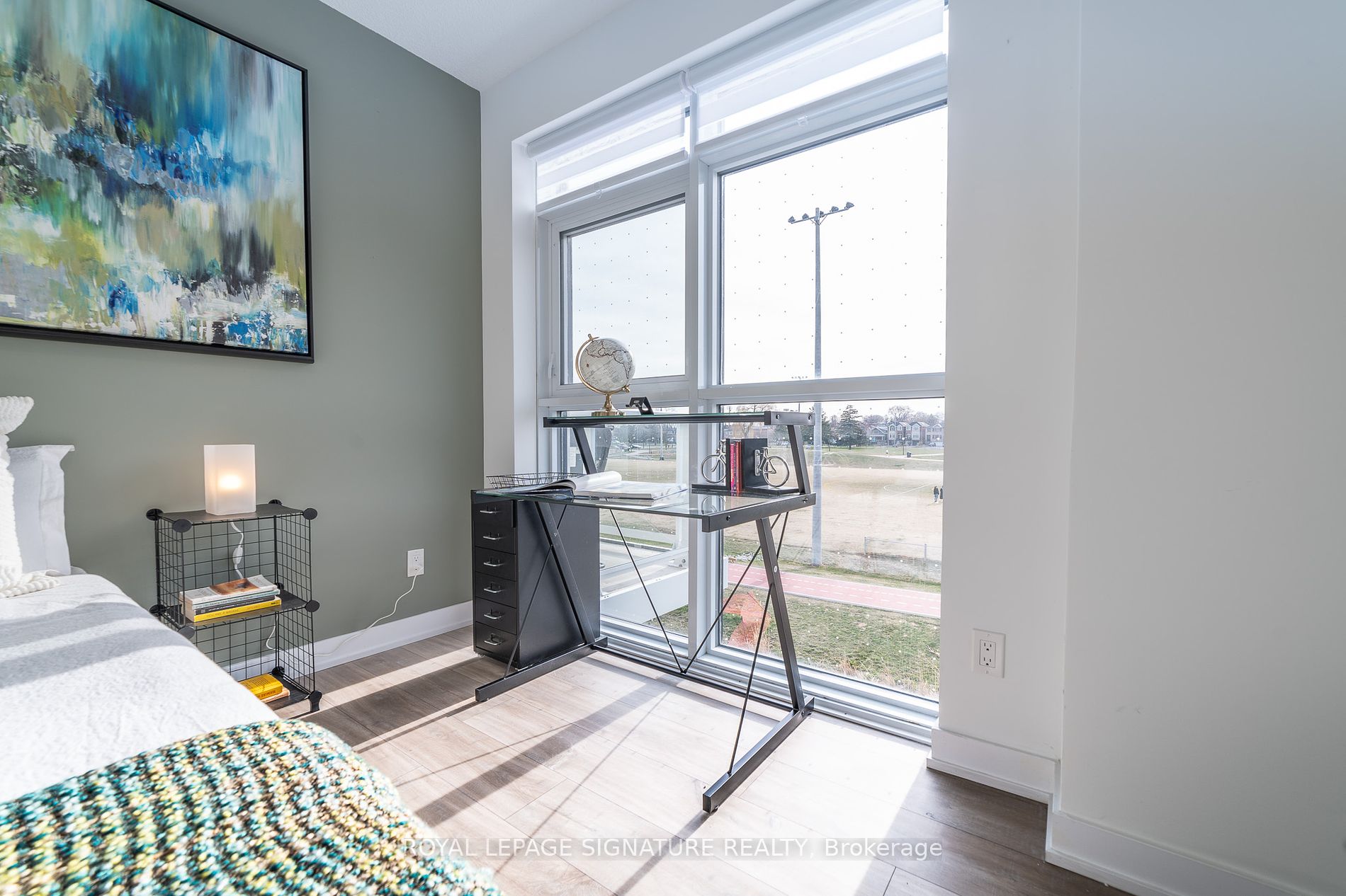 251 Manitoba St, #325