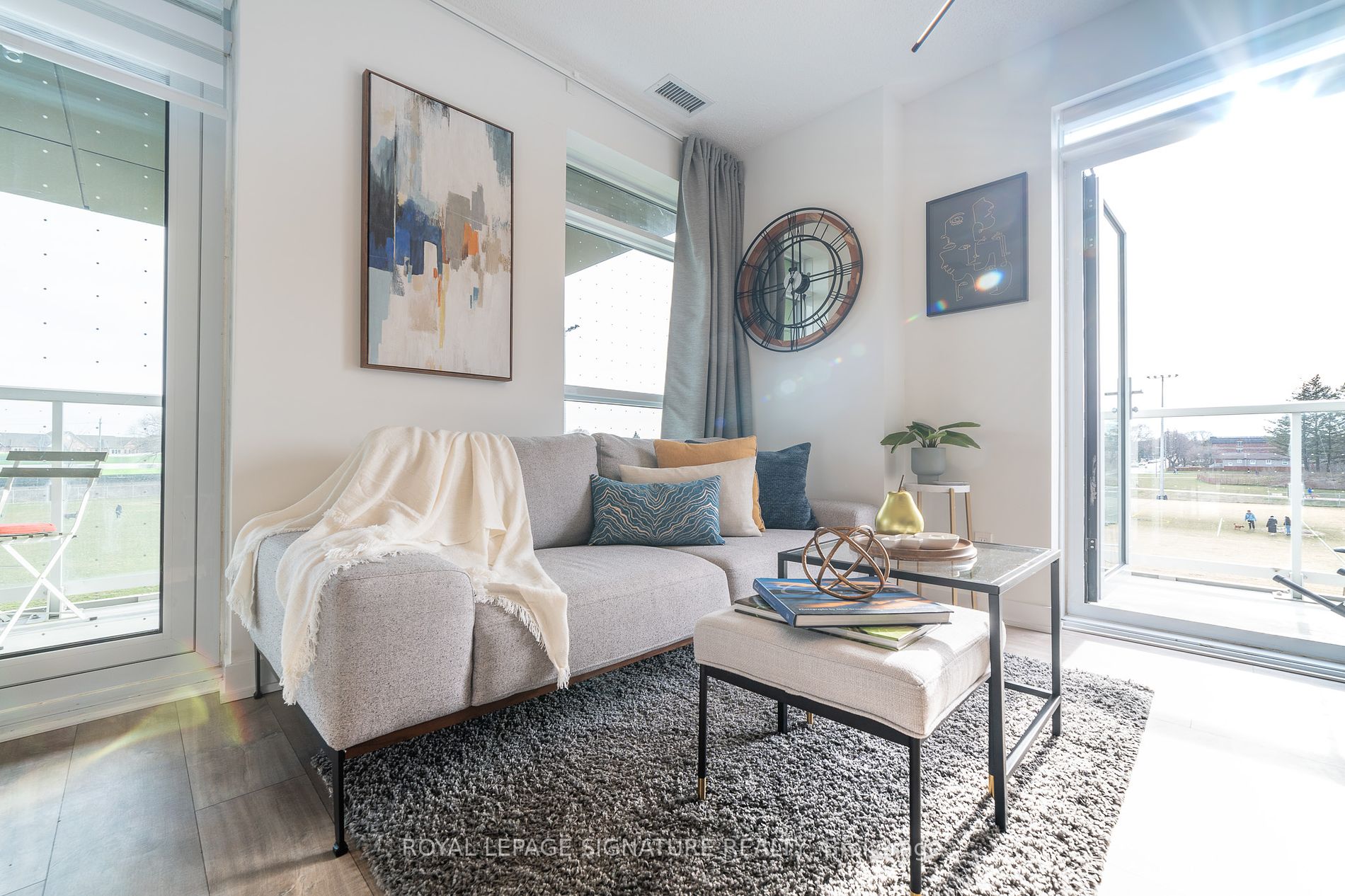251 Manitoba St, #325