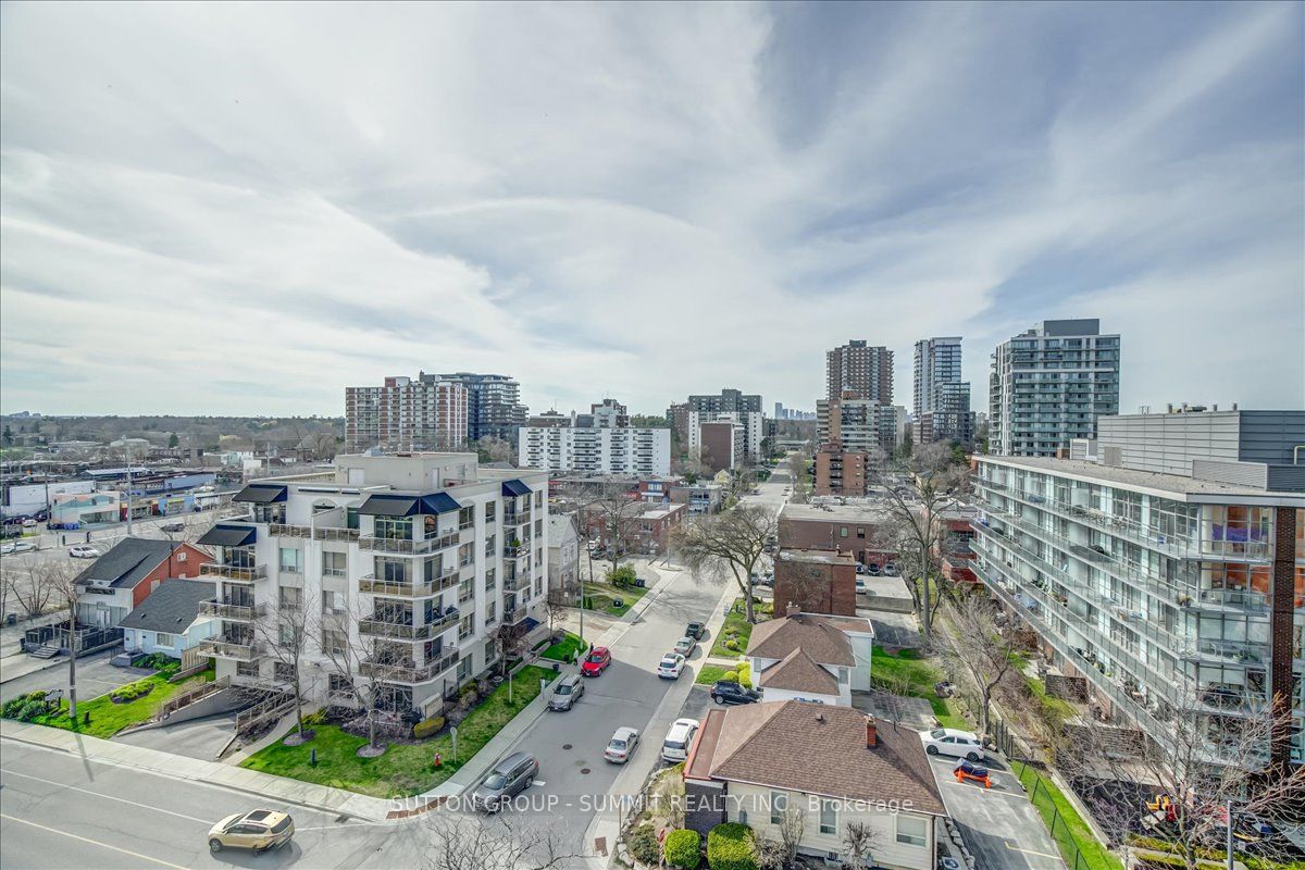 55 PORT Street E #702