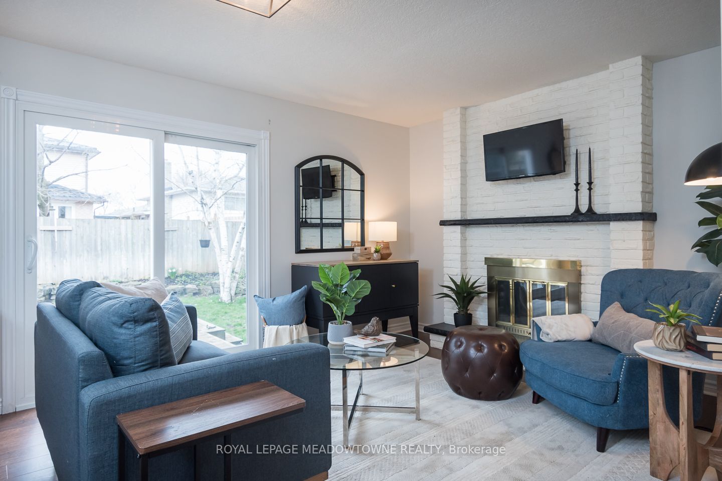 830 Merritt Dr