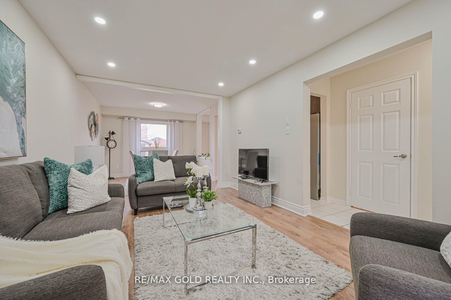 10 Stalbridge Ave