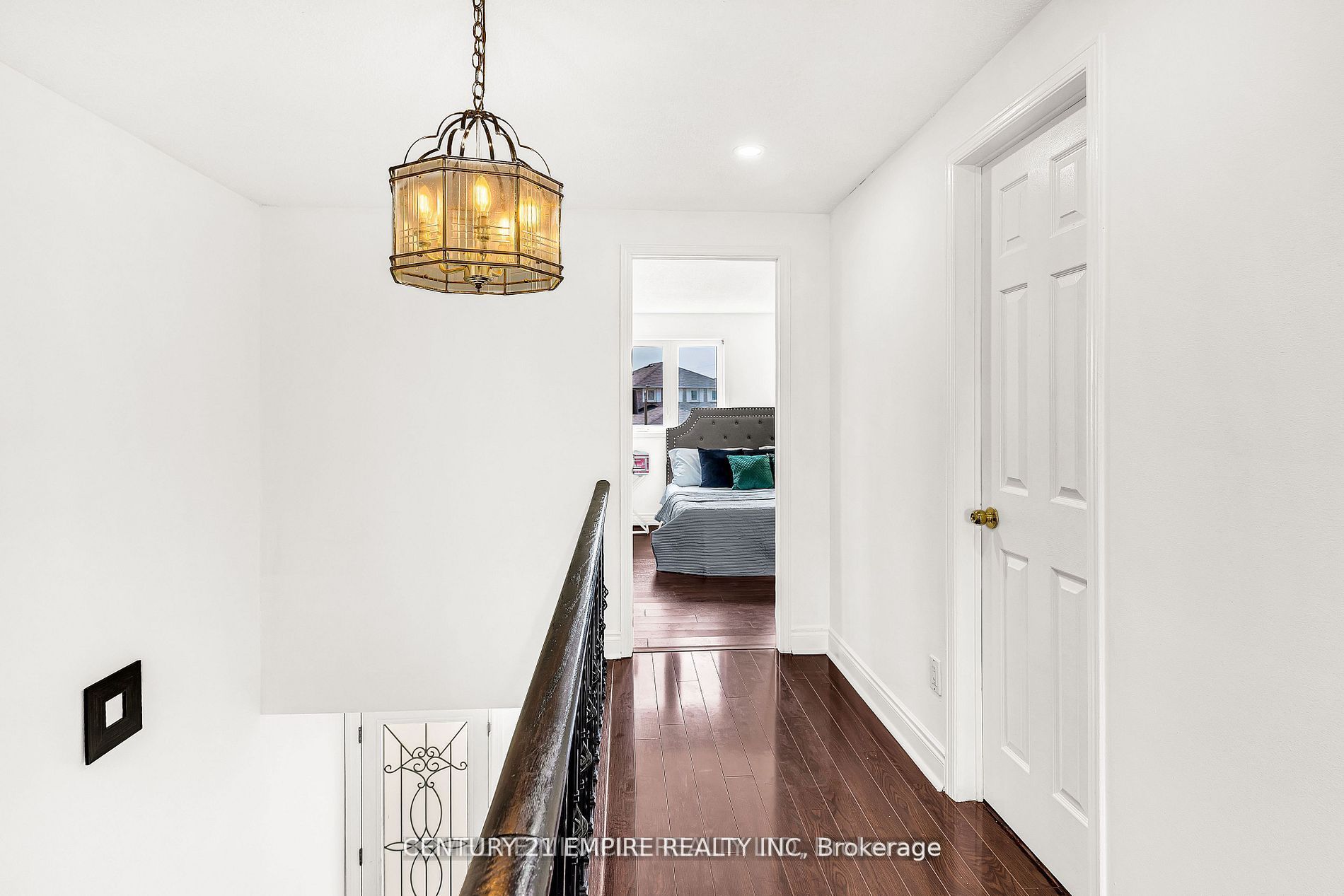 87 Sandmere Ave