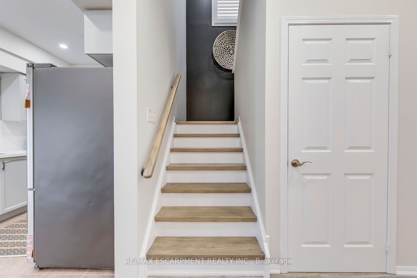 183 Featherstone Road