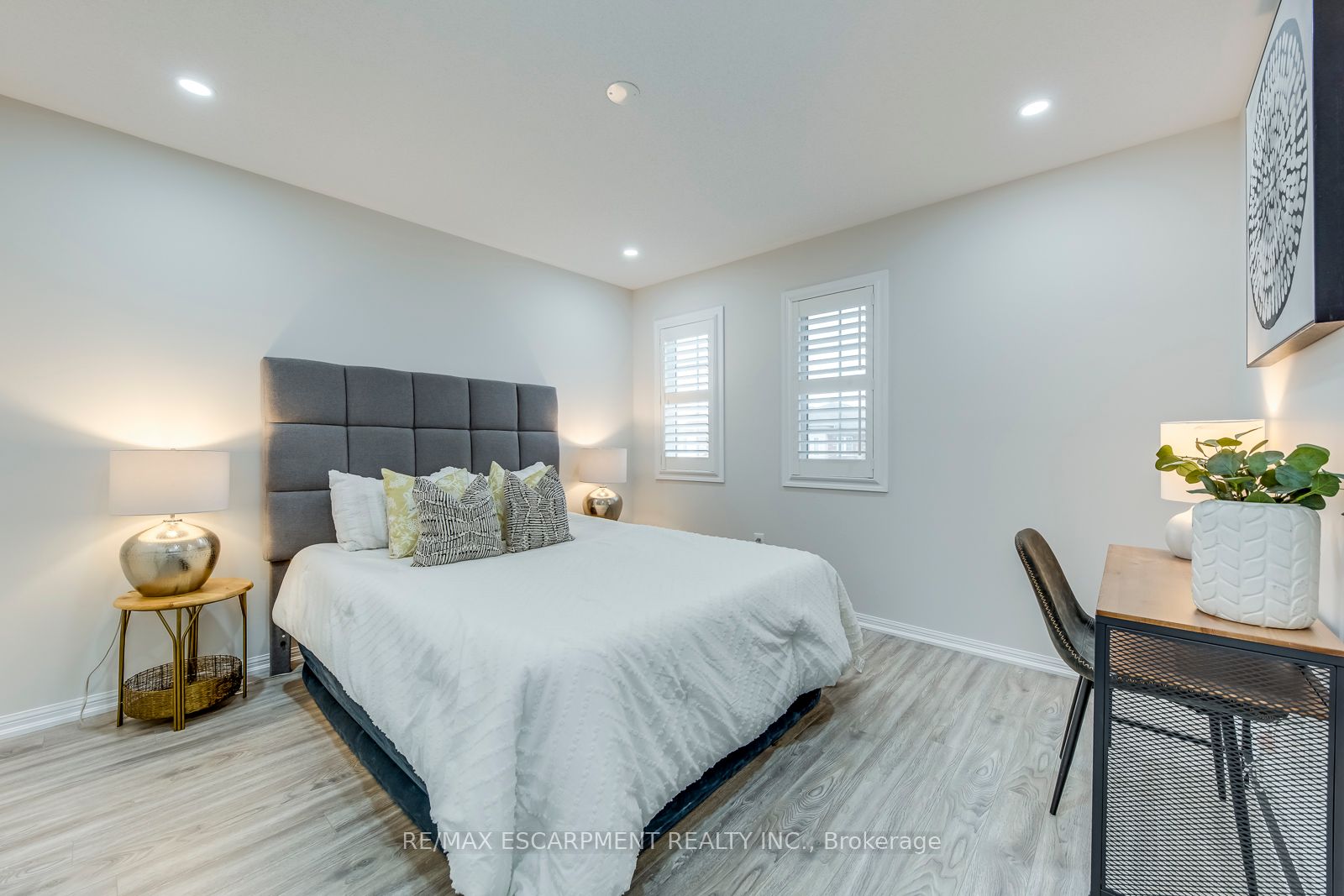 183 Featherstone Road