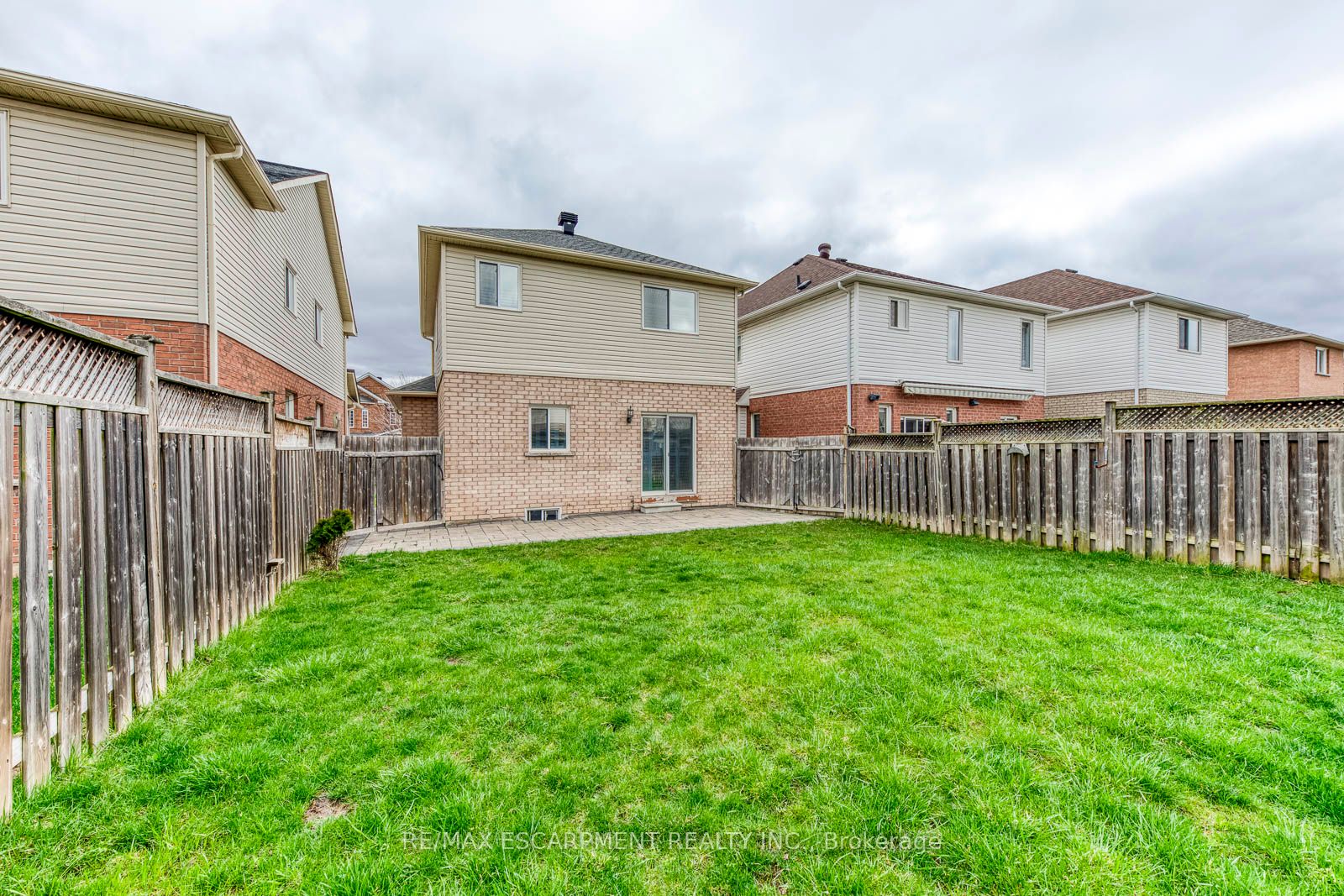 183 Featherstone Road