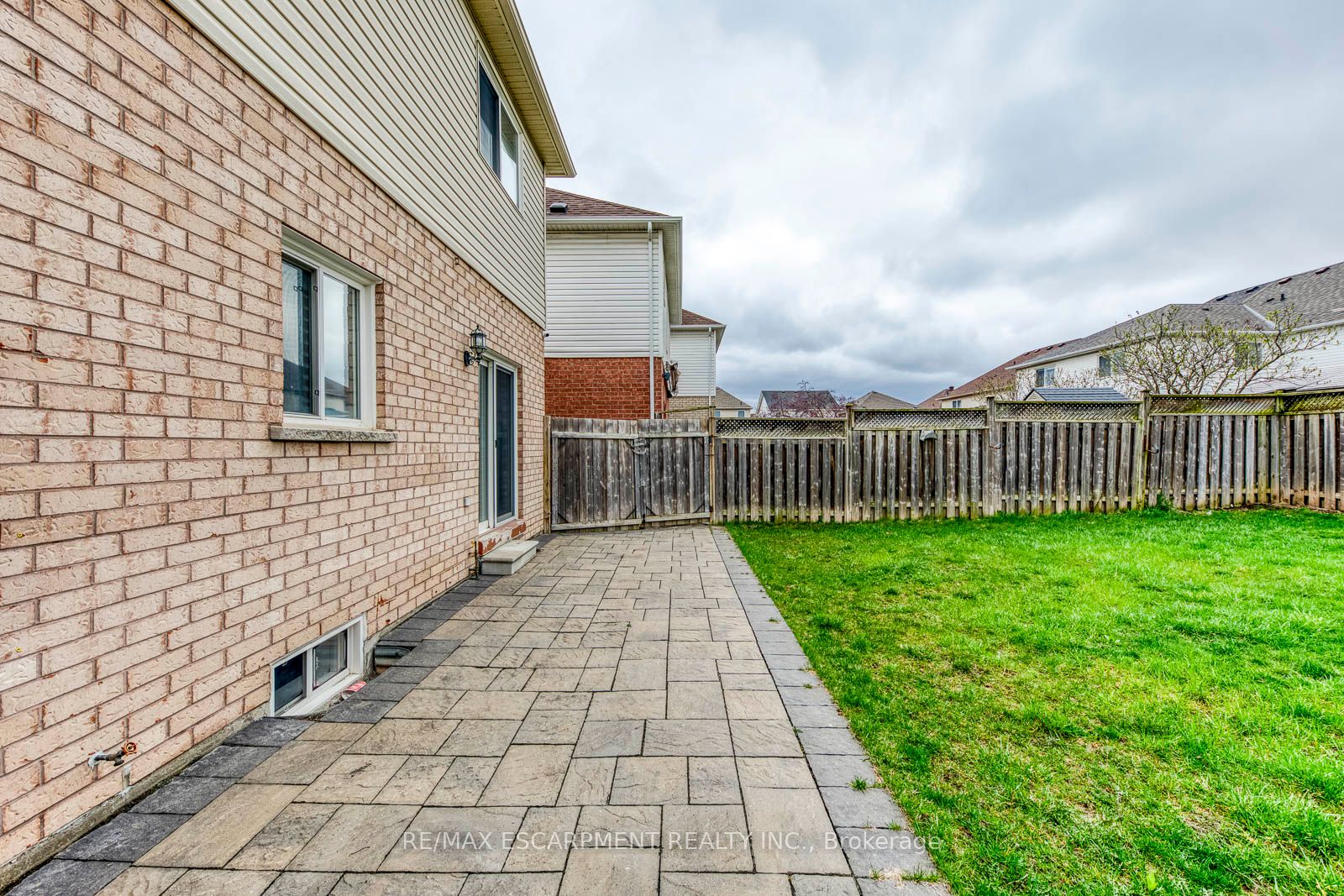 183 Featherstone Road