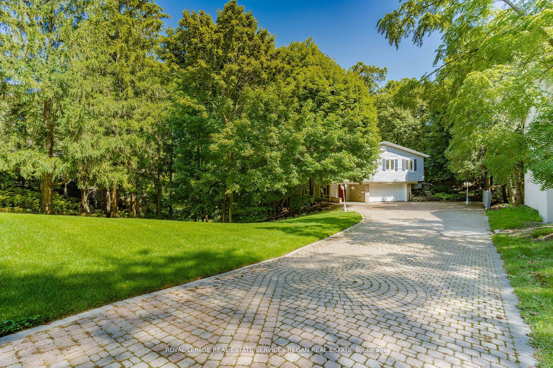 1113 Greenoaks Dr