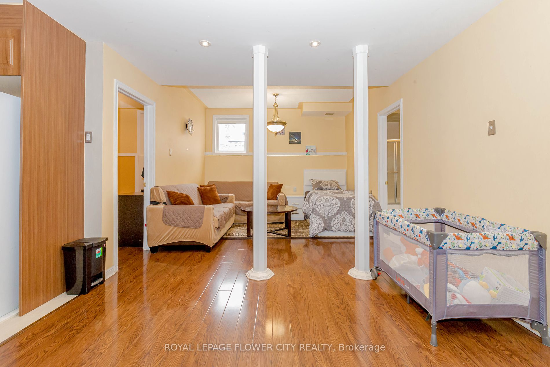 548 Fernforest Dr