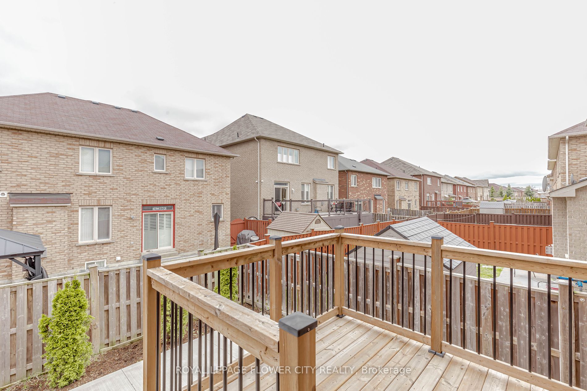 548 Fernforest Dr