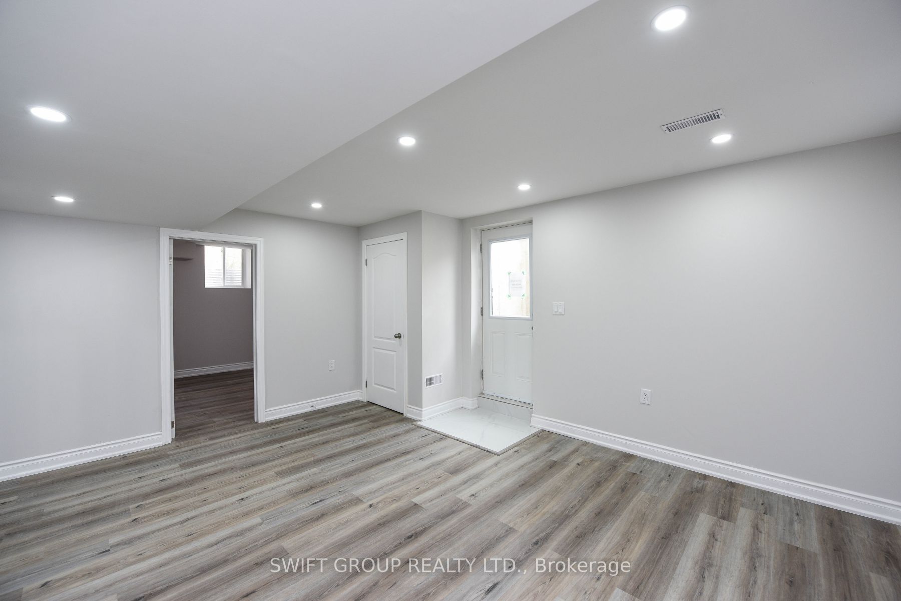 24 Dotchson Ave, #Bsmnt