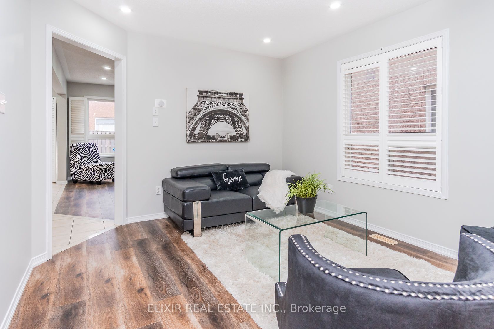 32 Trumpet Valley Boulevard