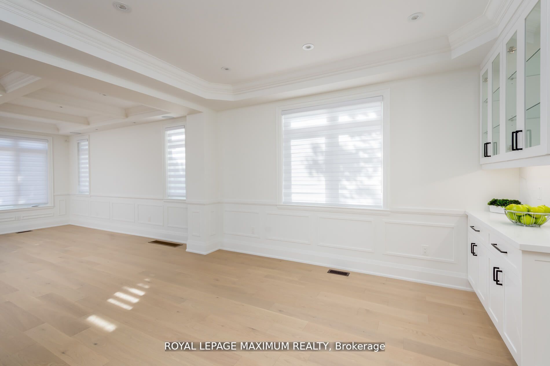 42 Fairfield Ave