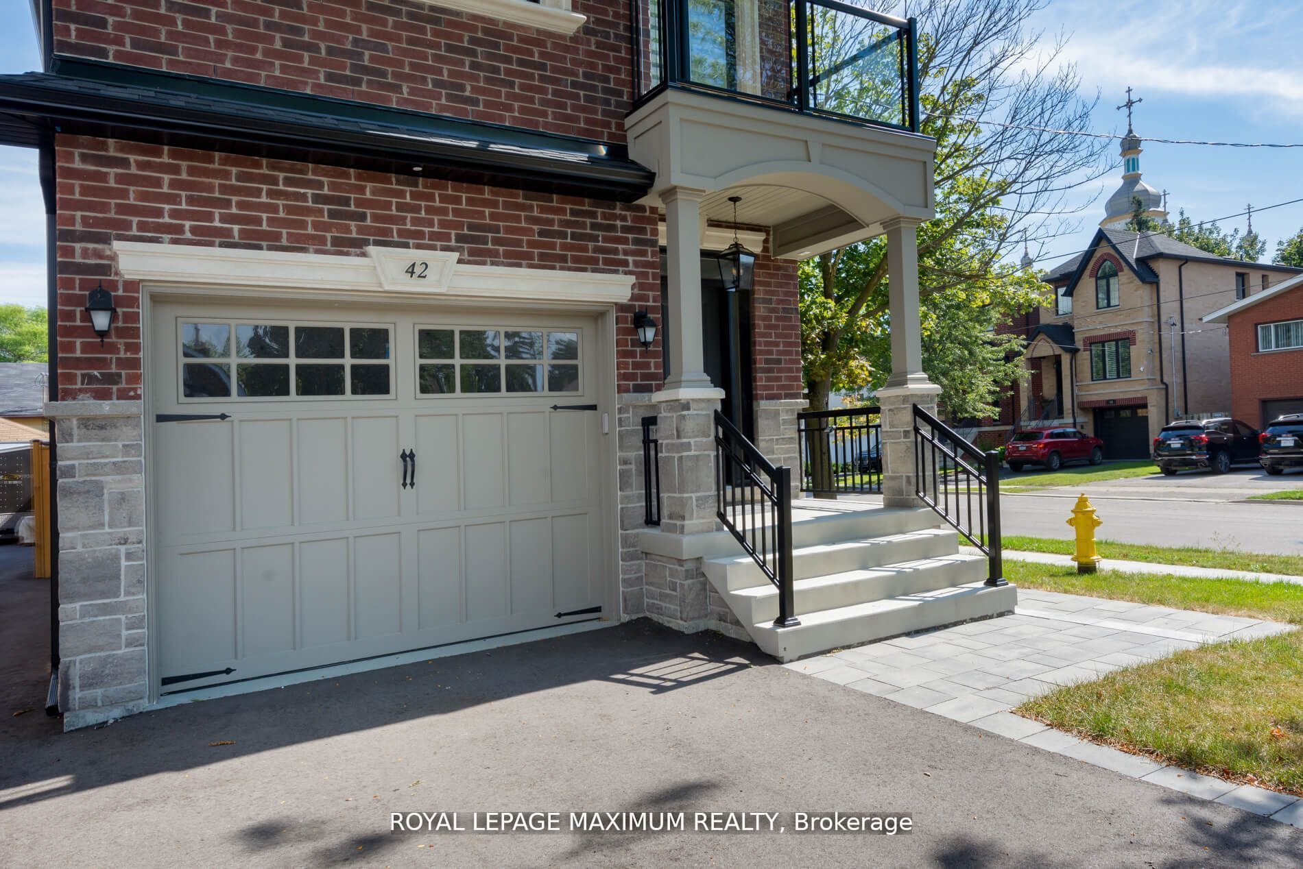 42 Fairfield Ave