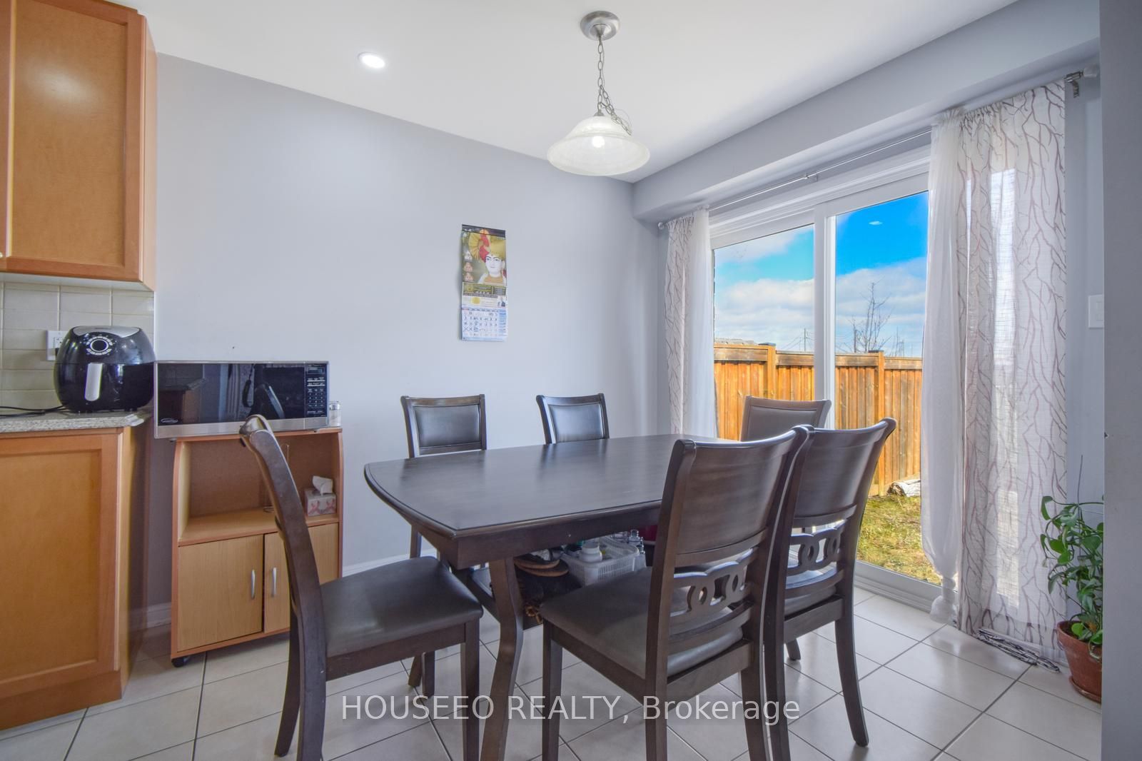69 Robert Parkinson Drive