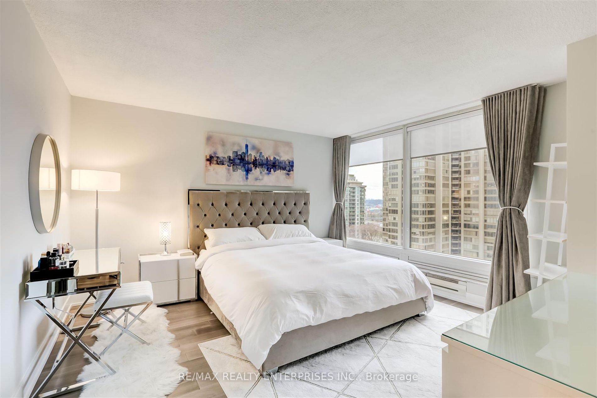 1 Palace Pier Court #1208