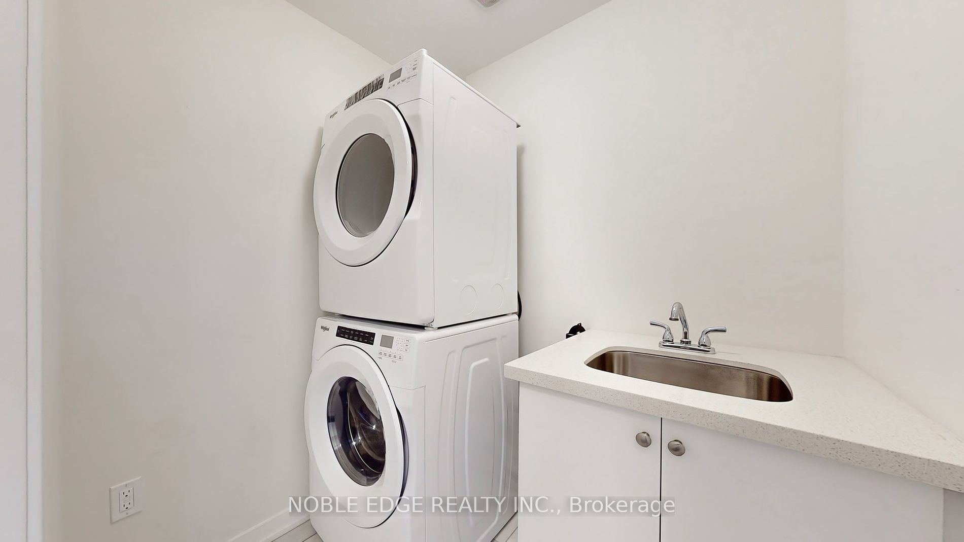 28 Stella Cres