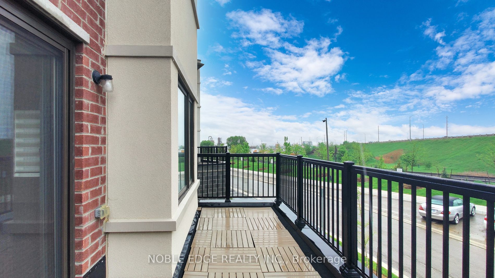 28 Stella Cres