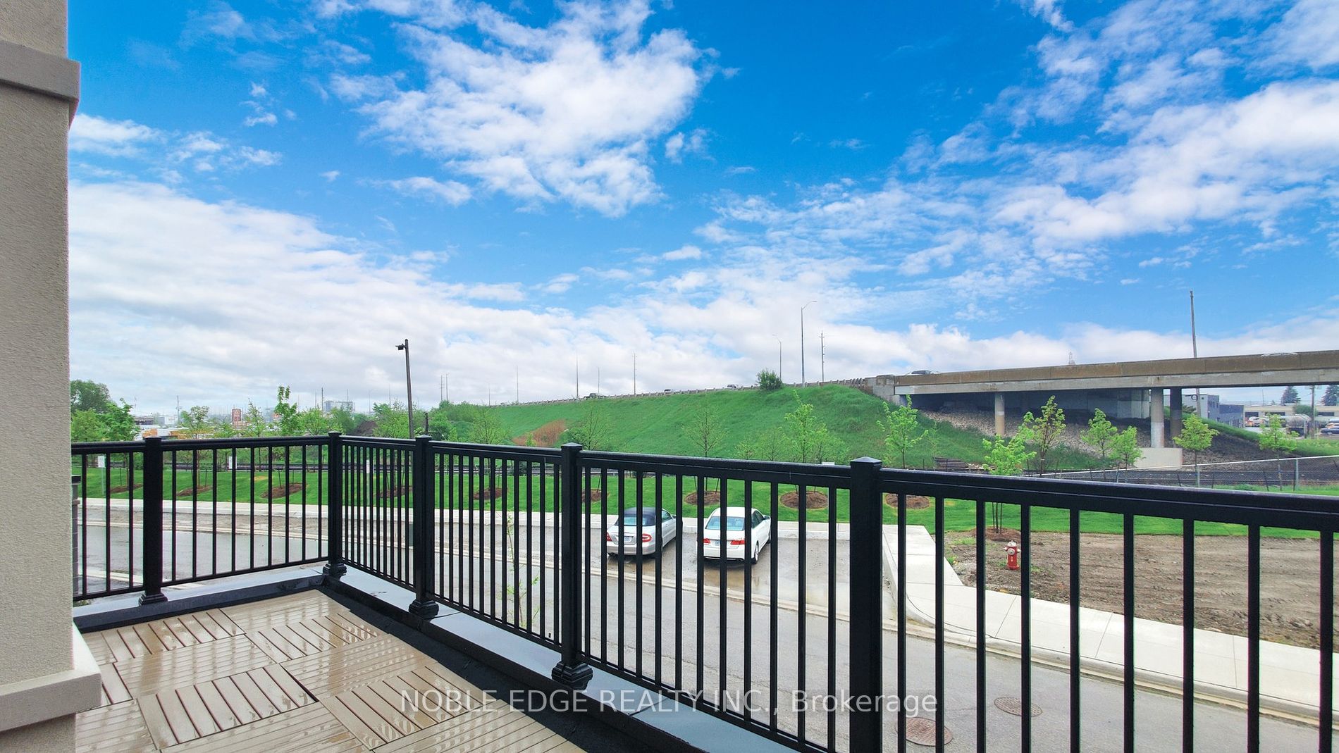 28 Stella Cres