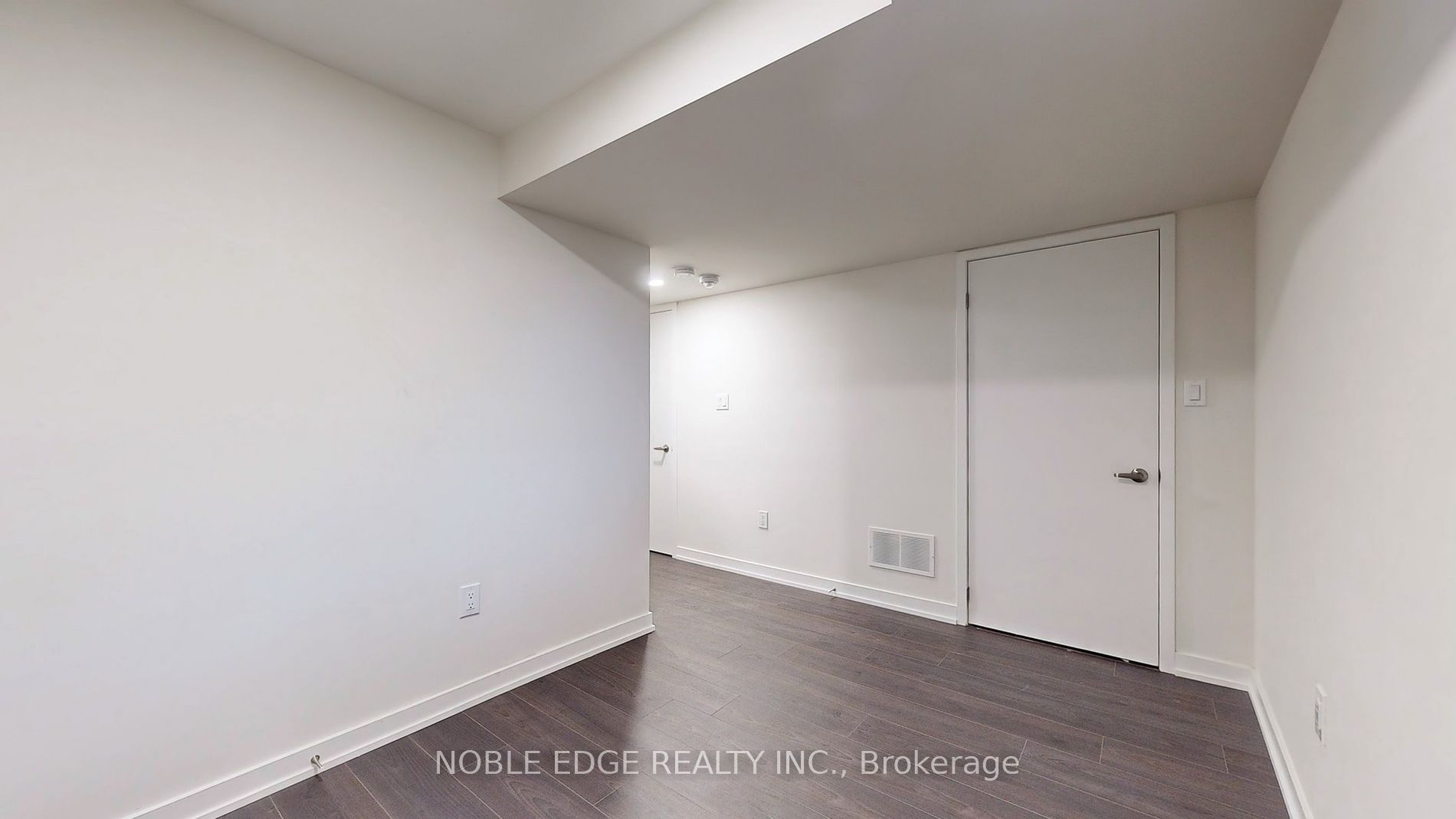 28 Stella Cres