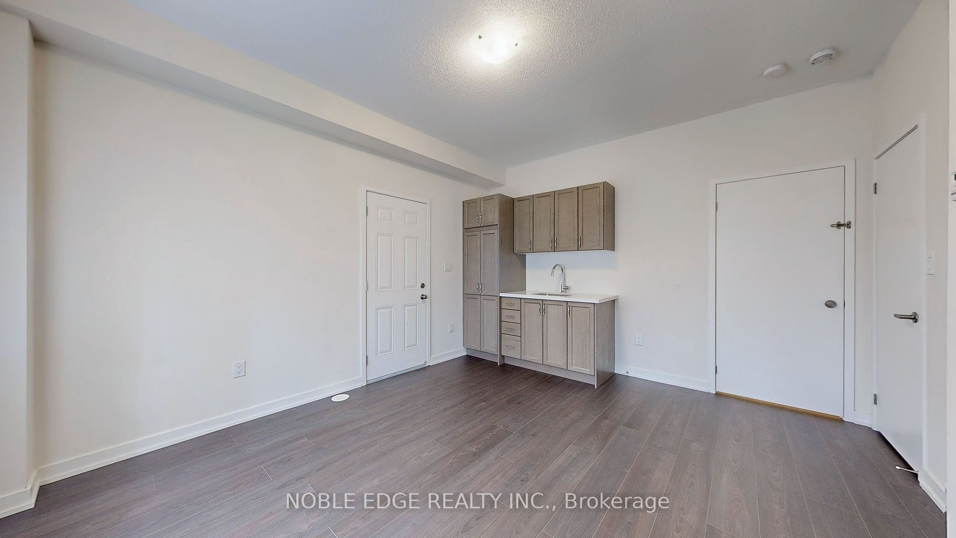 28 Stella Cres
