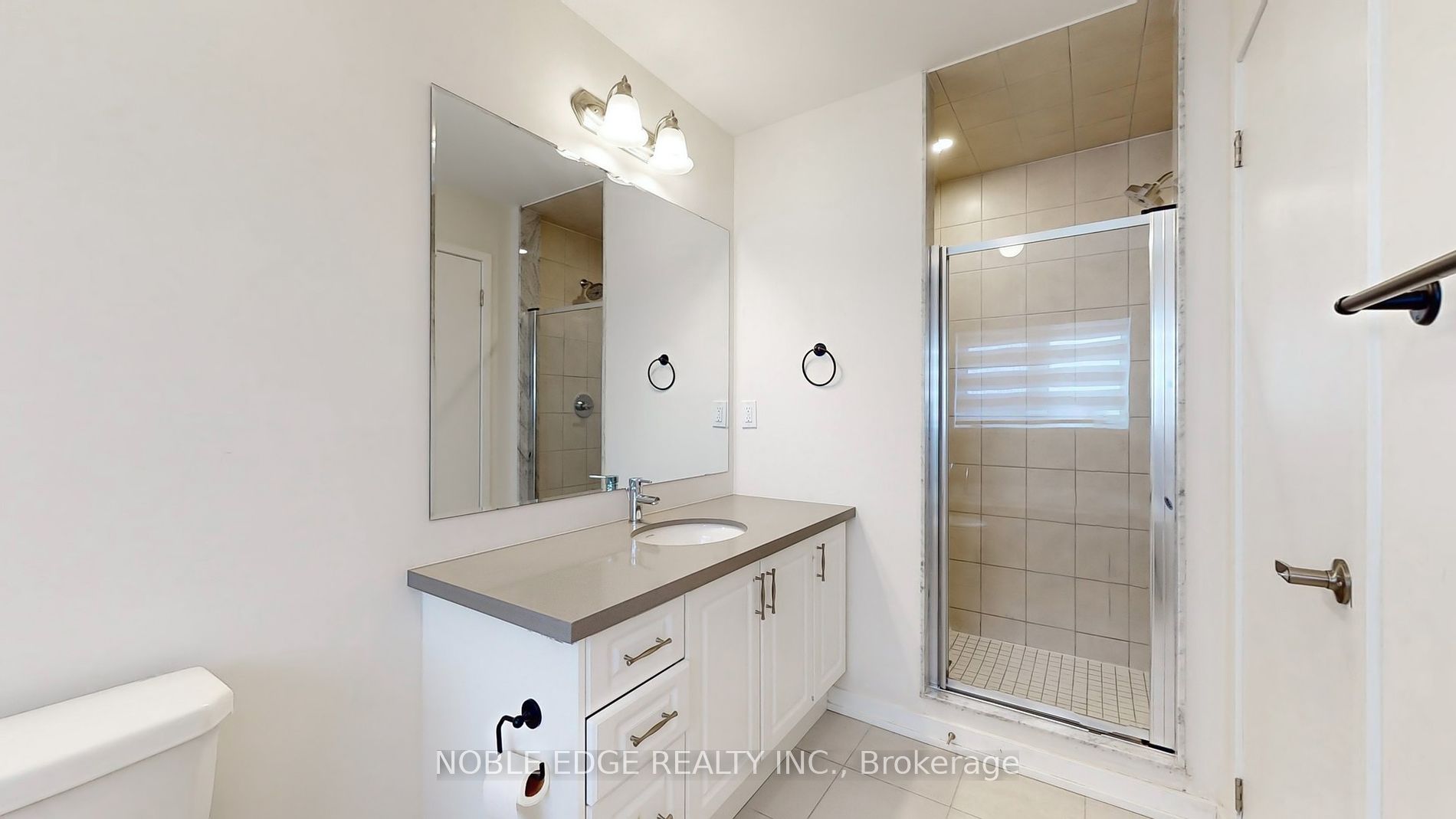 28 Stella Cres
