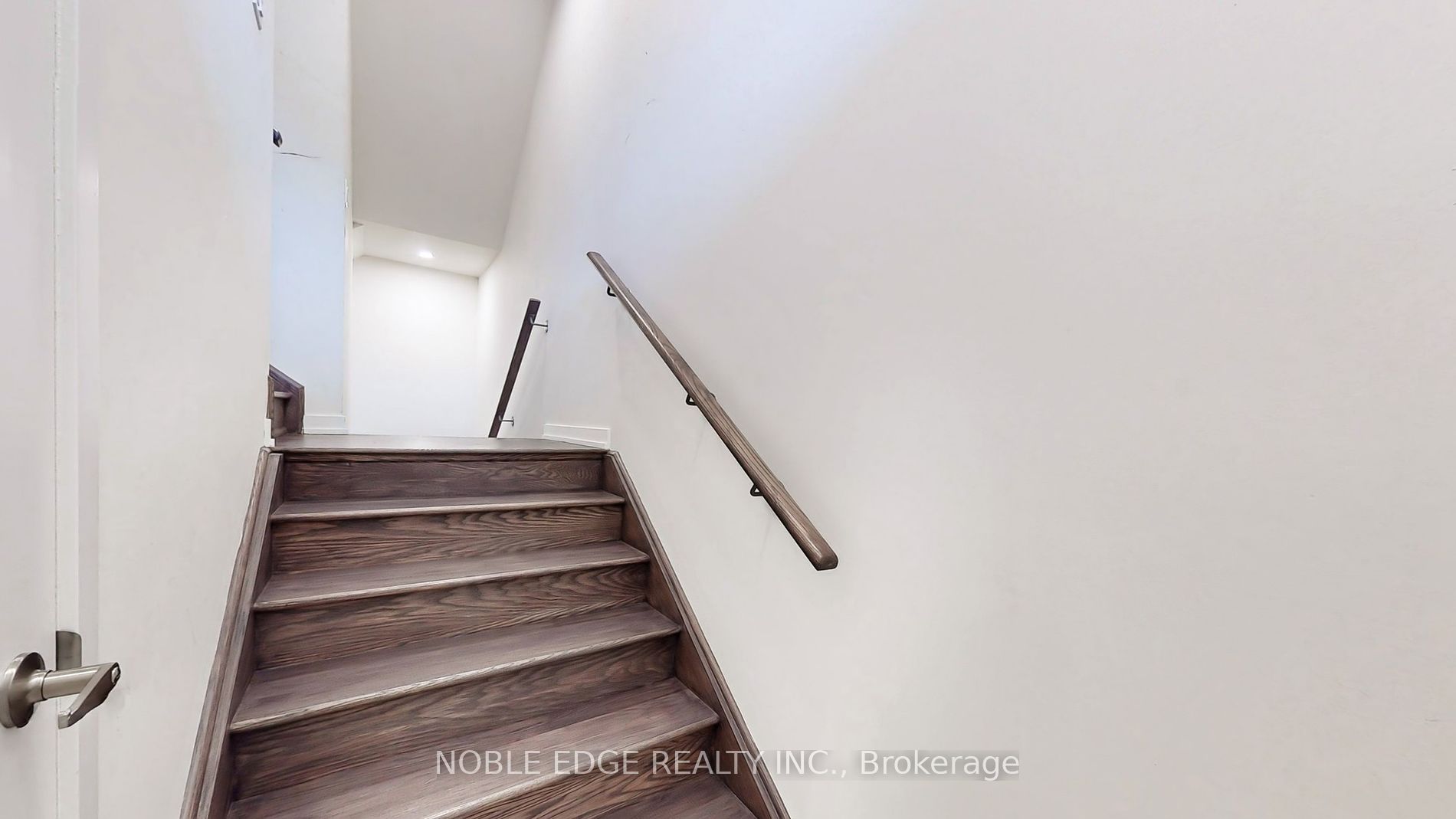 28 Stella Cres