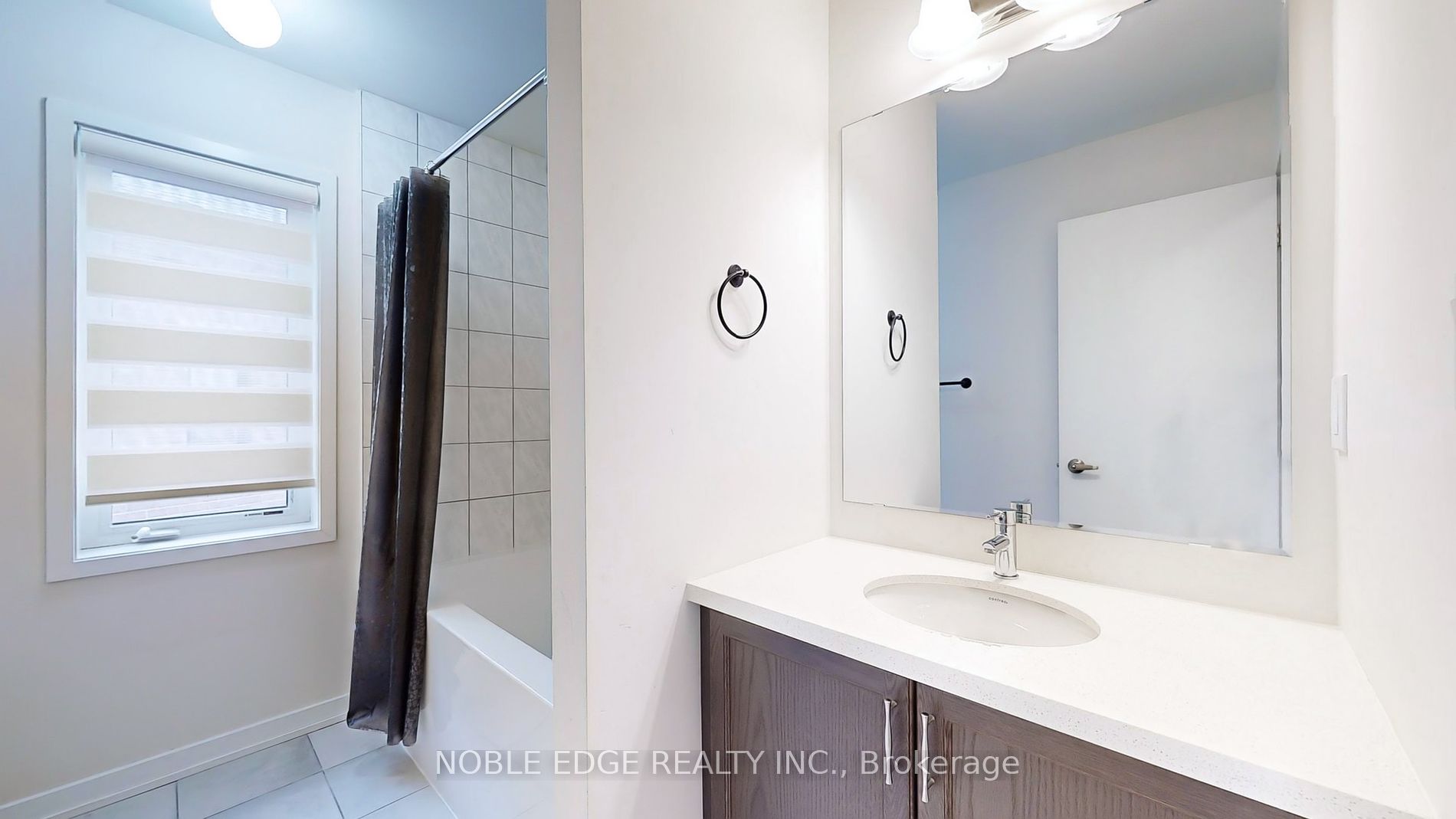 28 Stella Cres