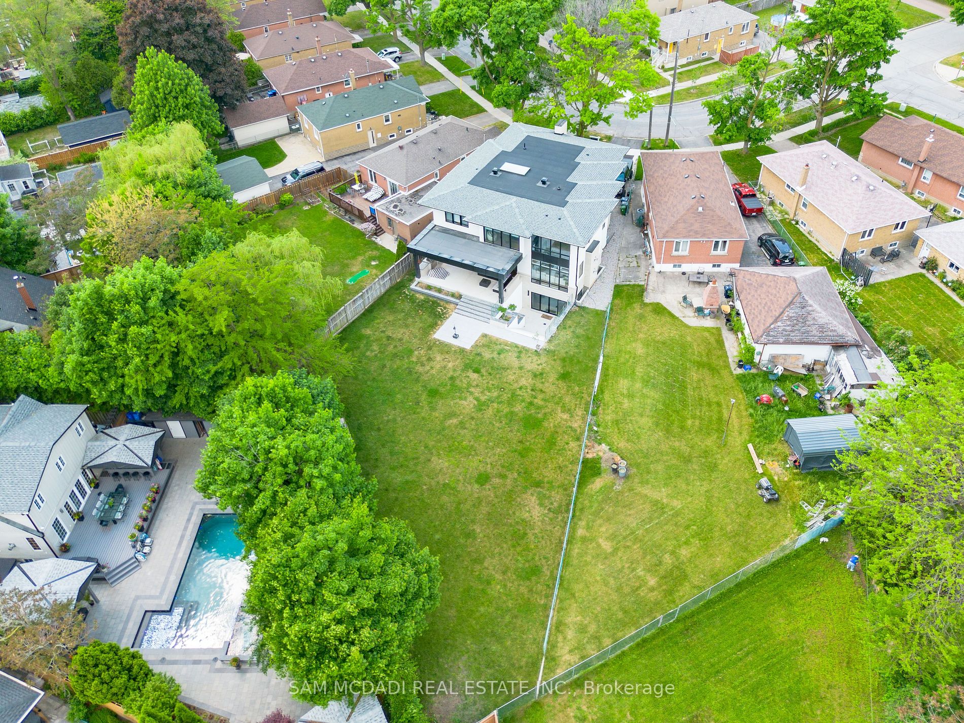 45 Savona Drive