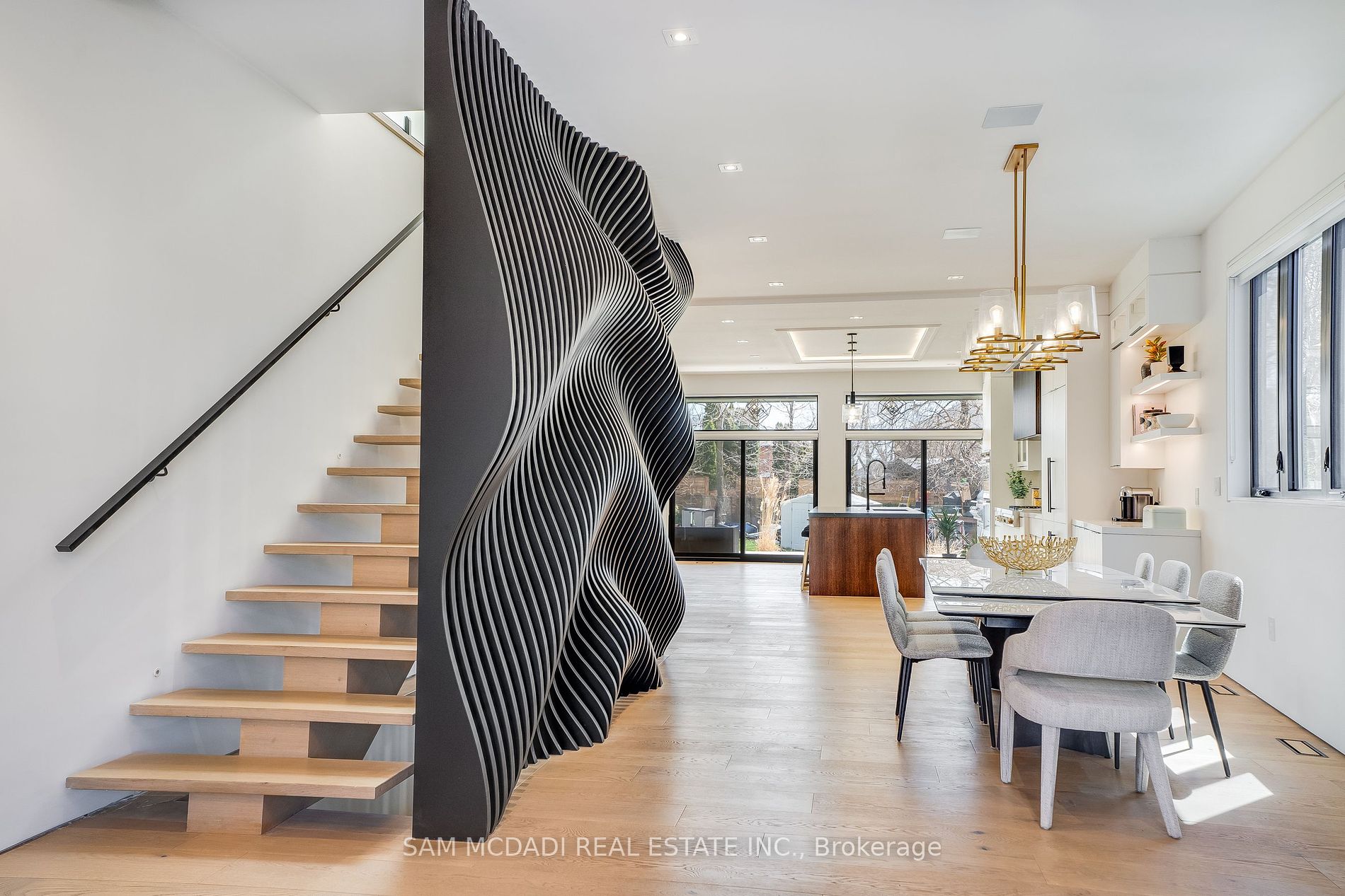 45 Savona Drive