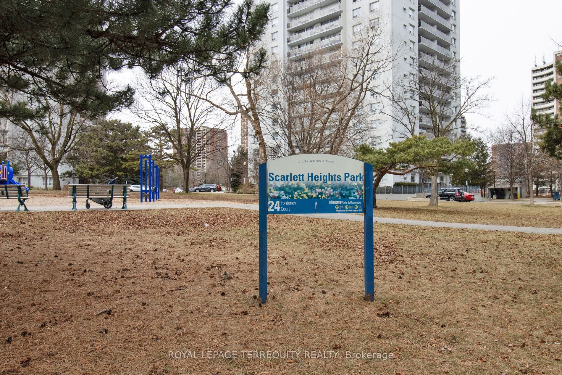 35 Fontenay Crt, #405