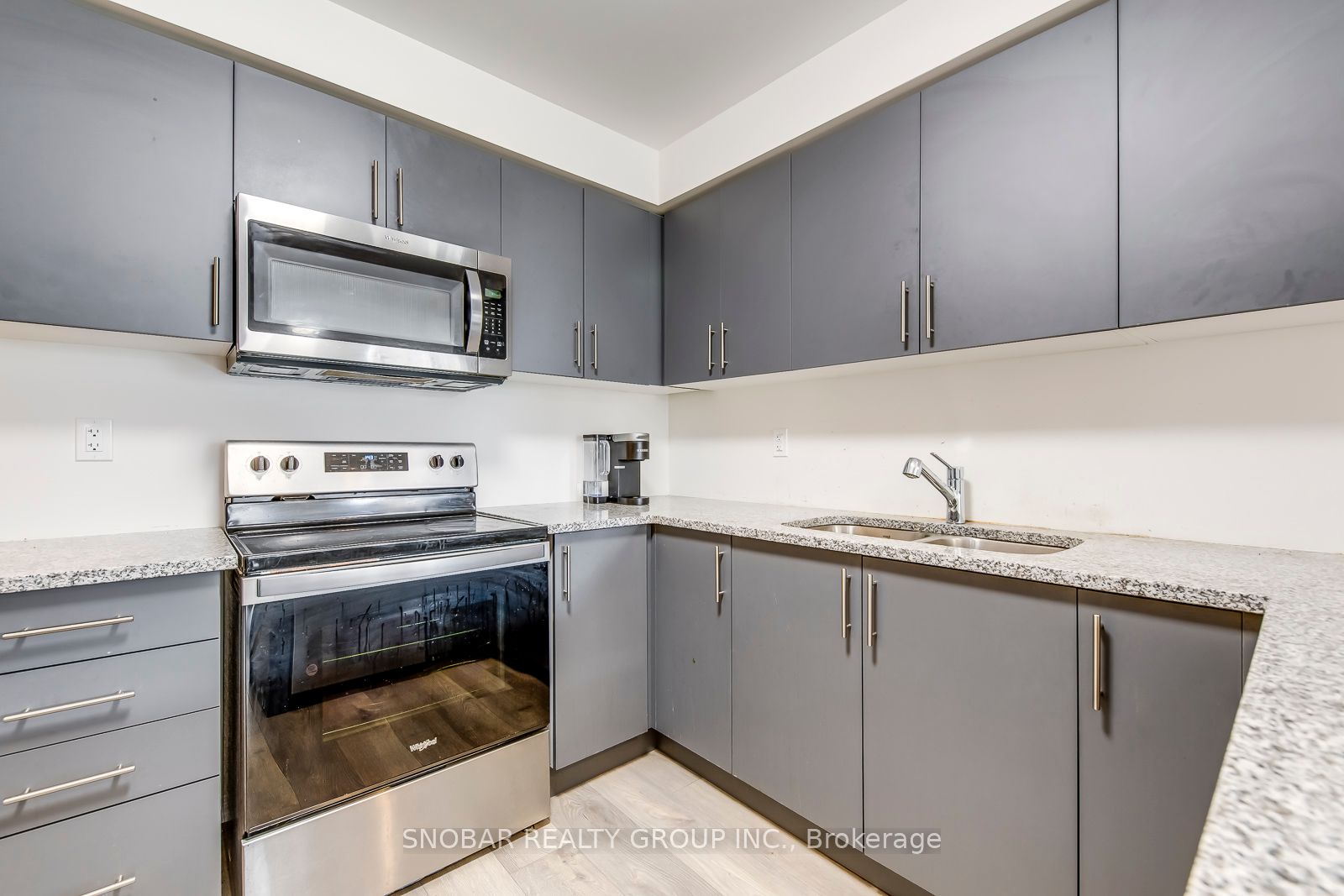 18 Humberwood Blvd, #4