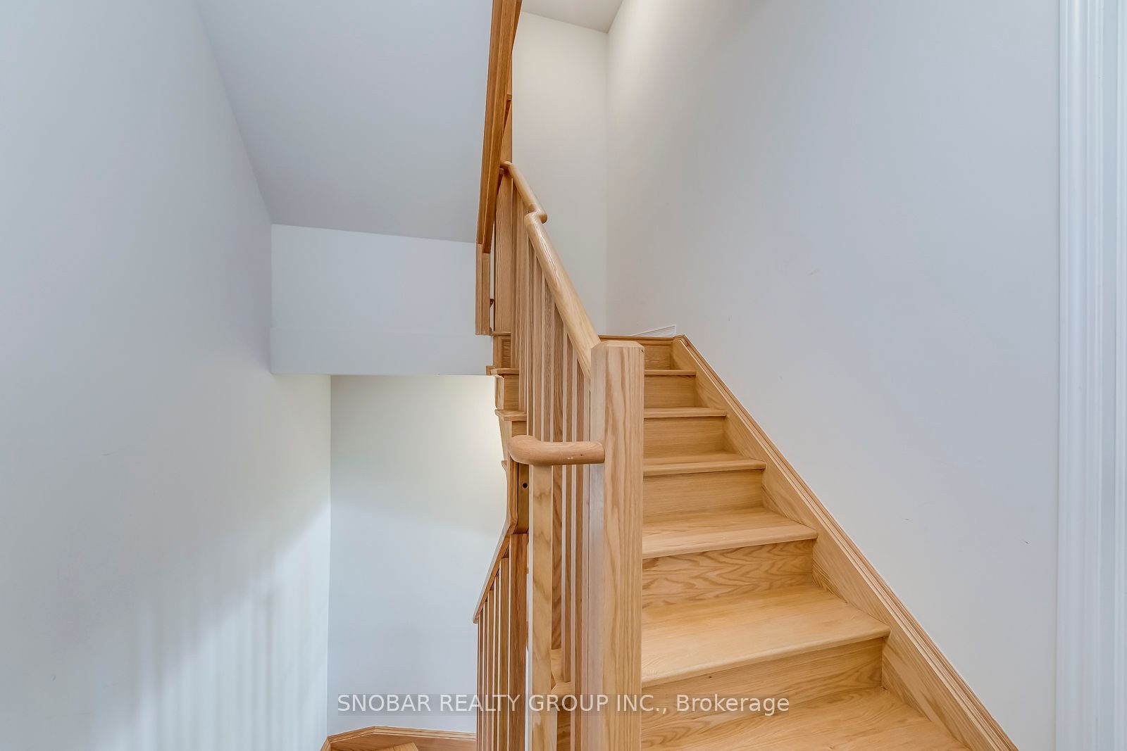 18 Humberwood Blvd, #4