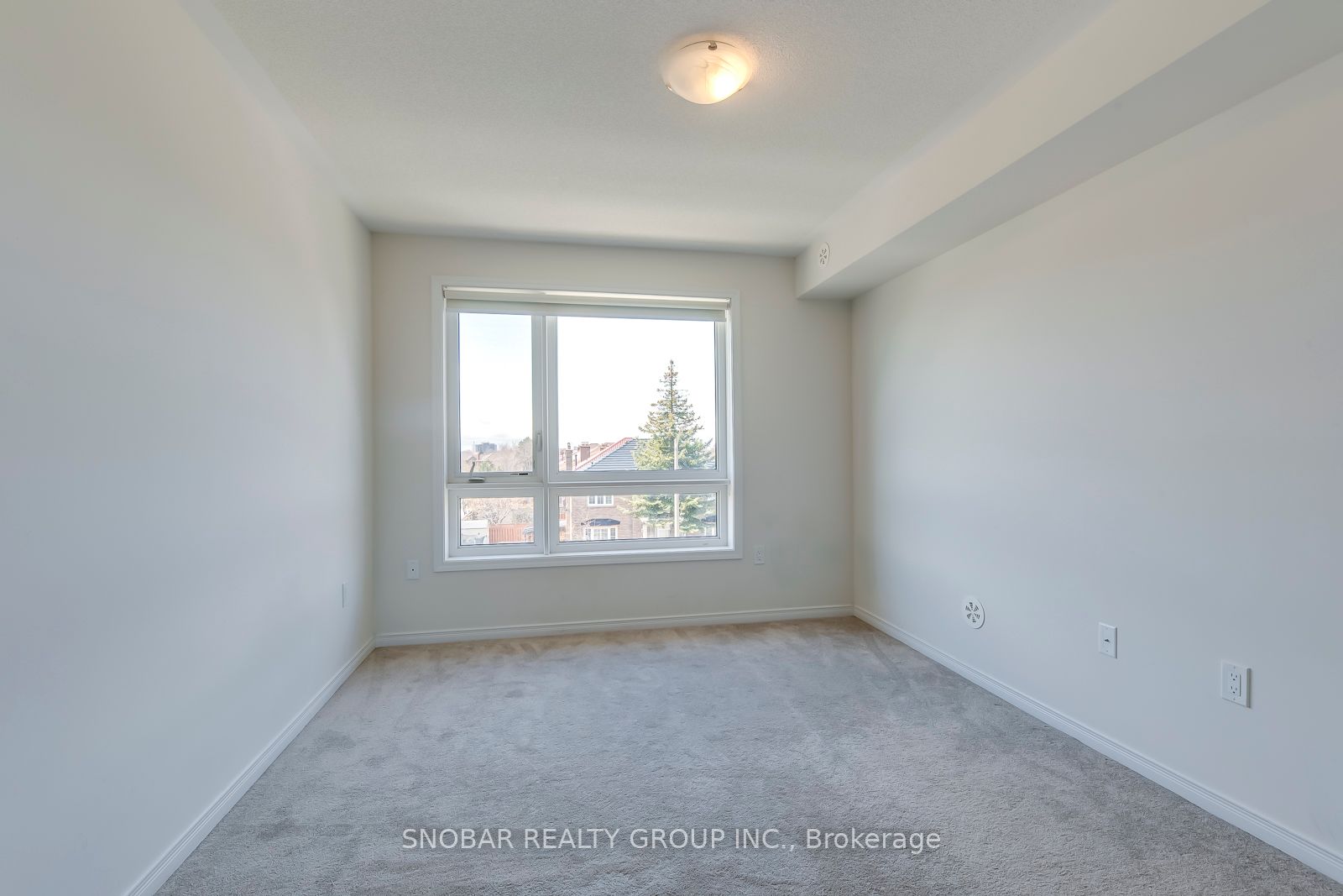 18 Humberwood Blvd, #4