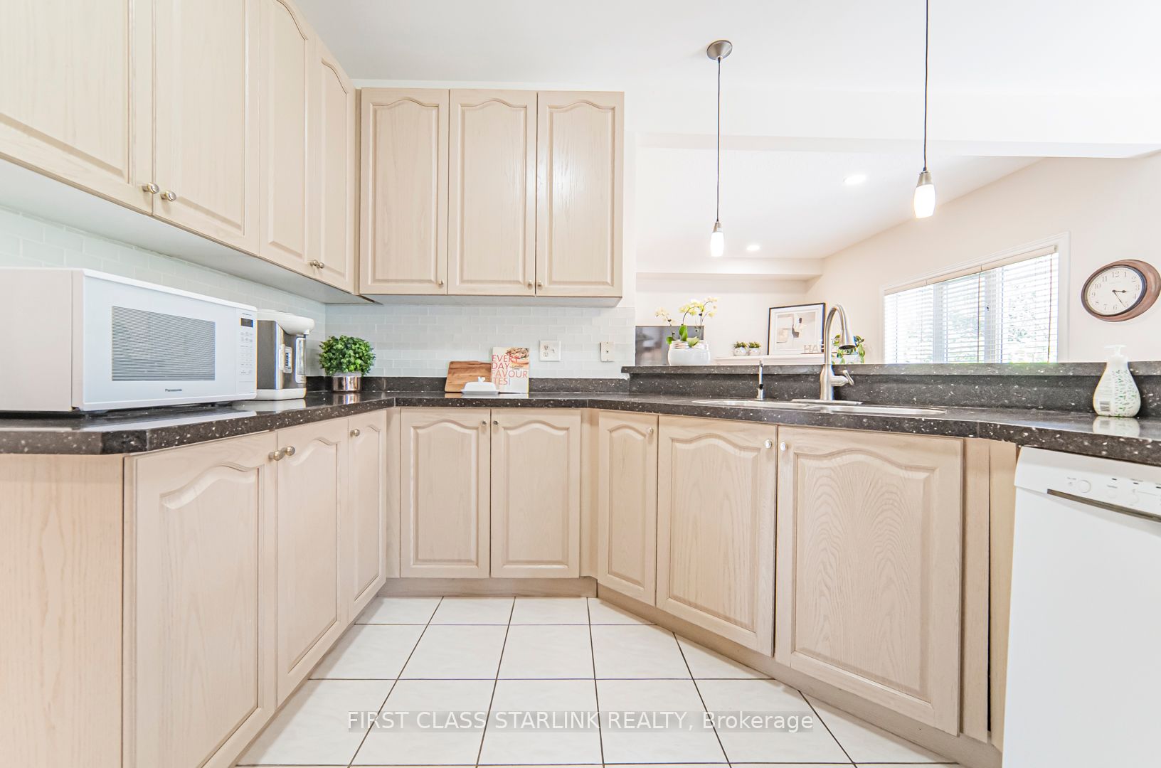 3152 Morning Glory Mews