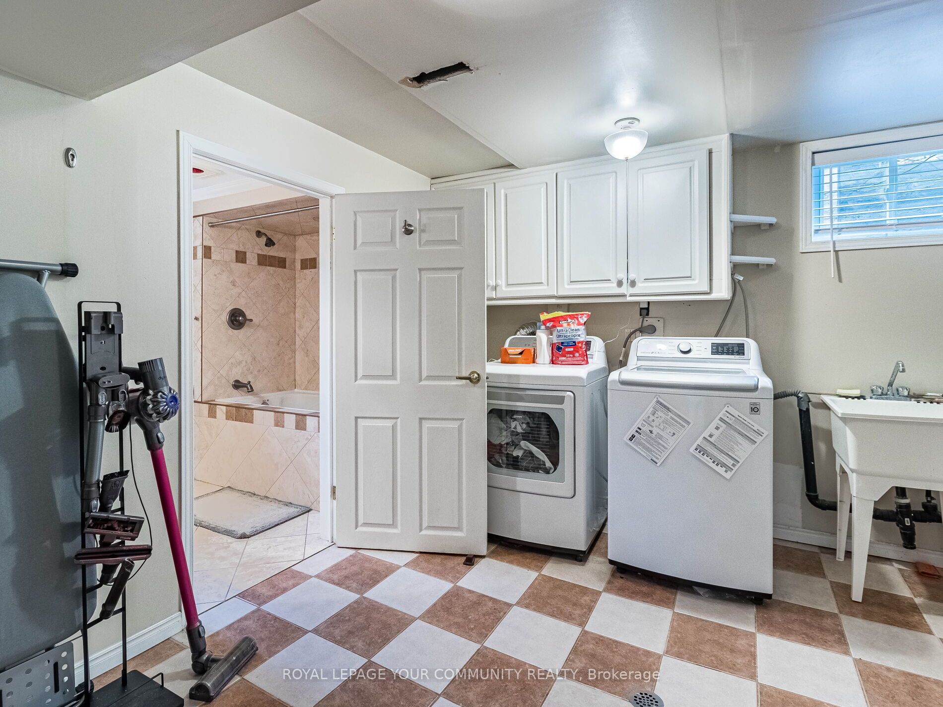 2686 Council Ring Rd