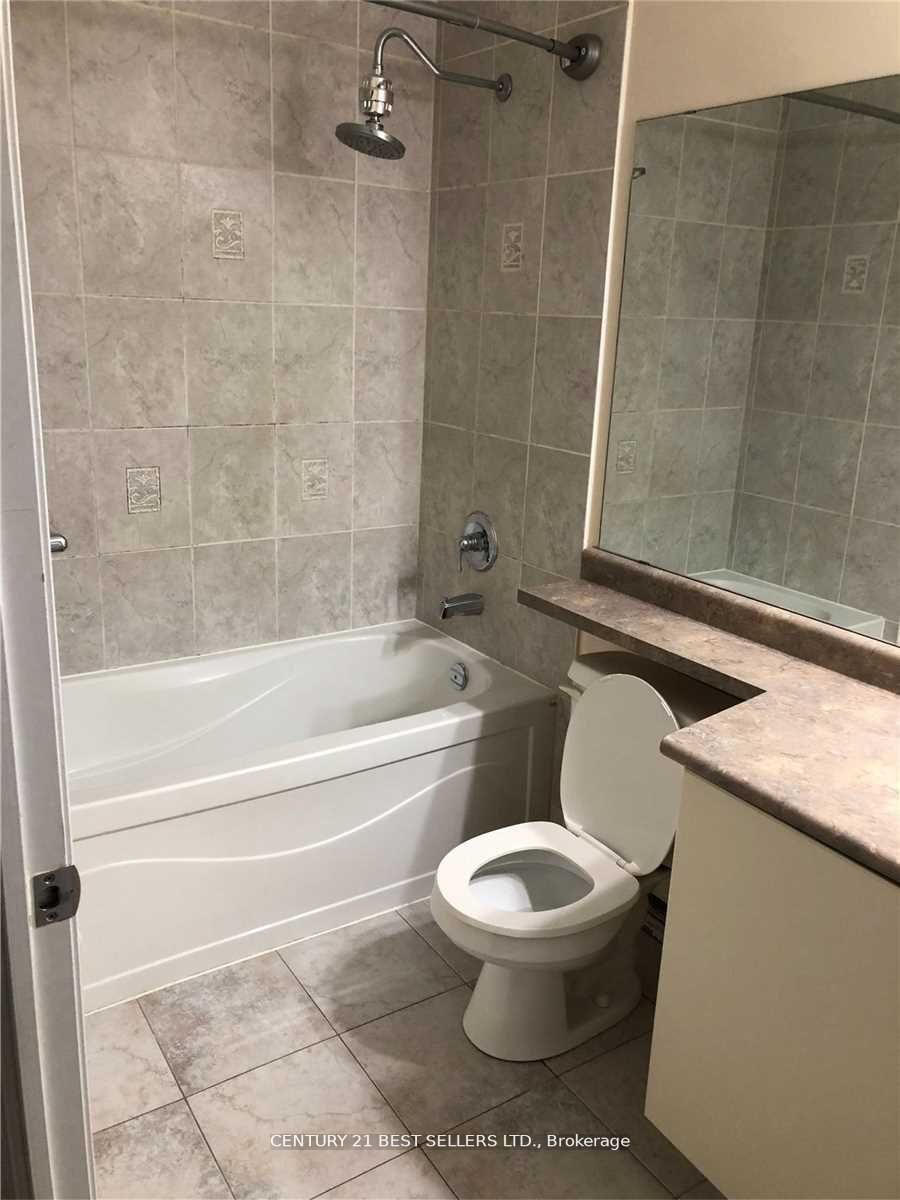 225 Webb Dr, #801