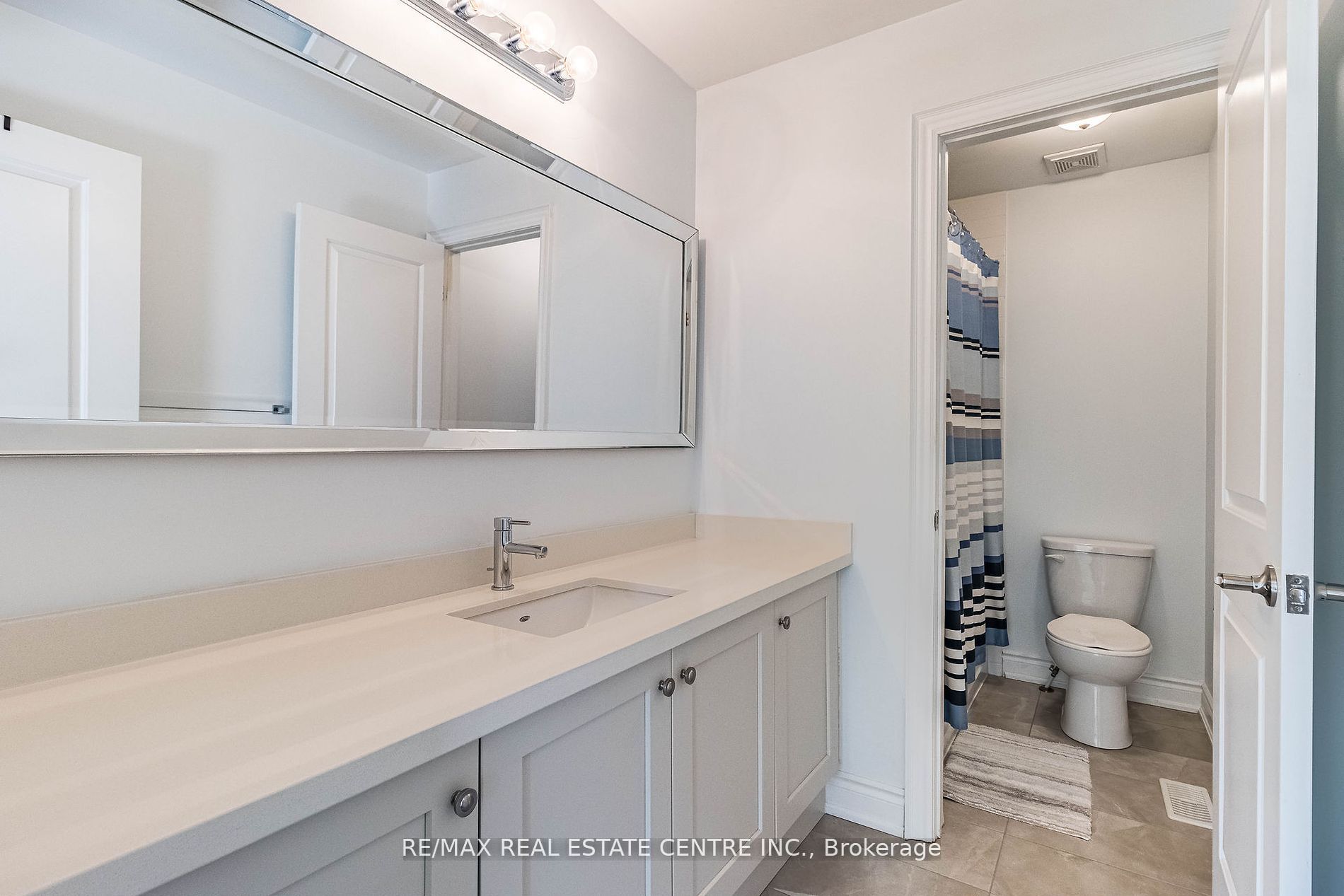 17 Prairie Creek Cres