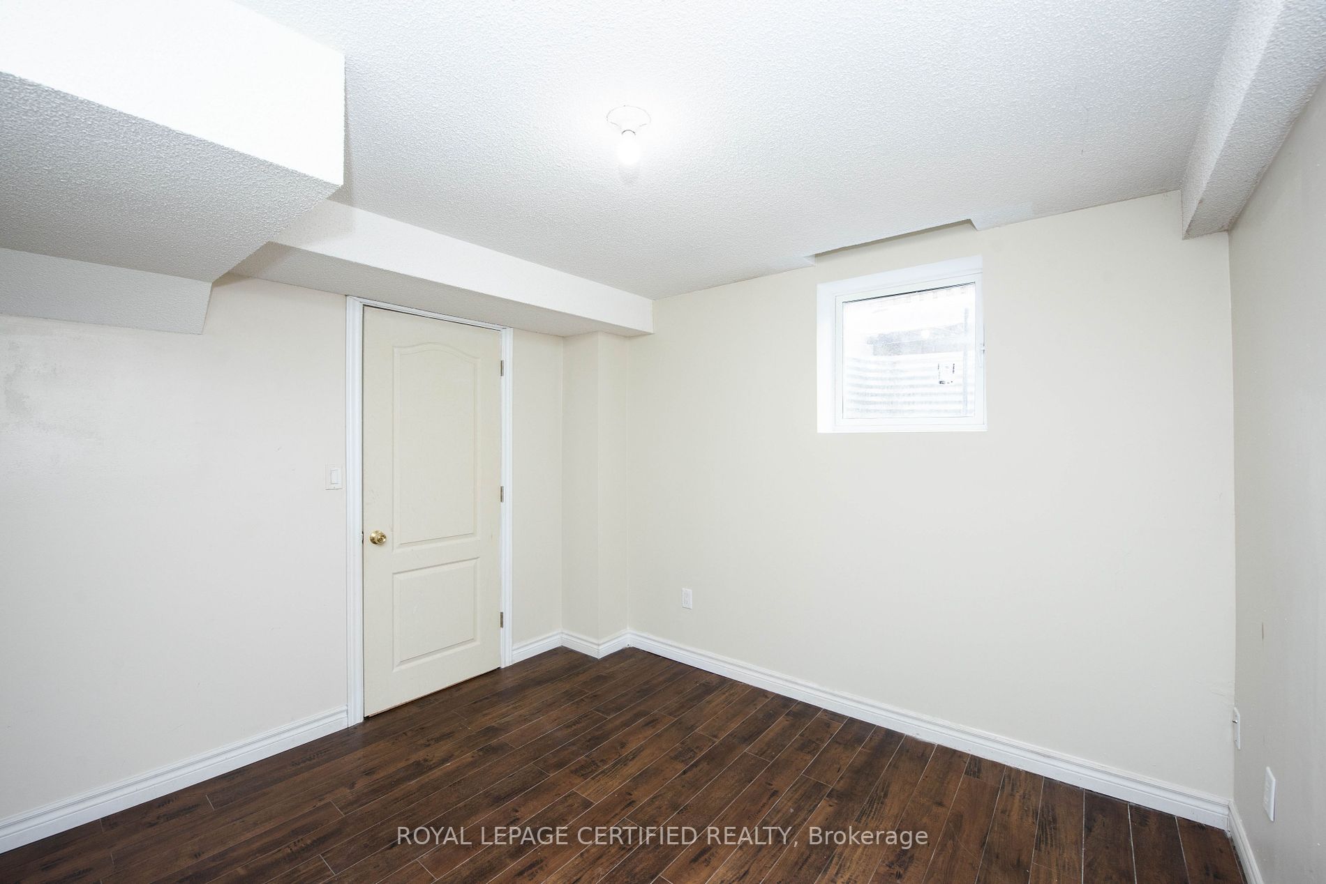 21 Silver Egret Rd
