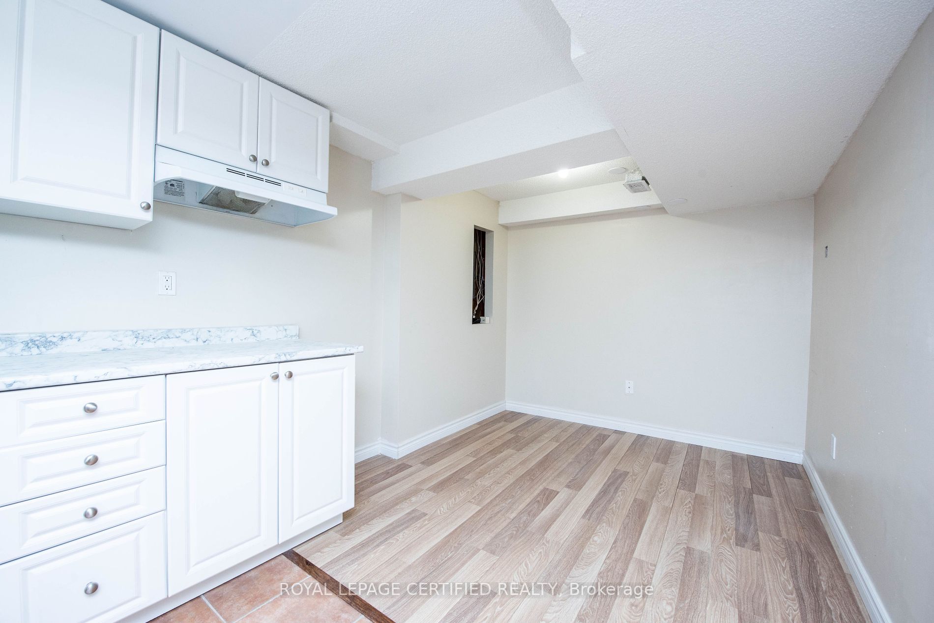 21 Silver Egret Rd