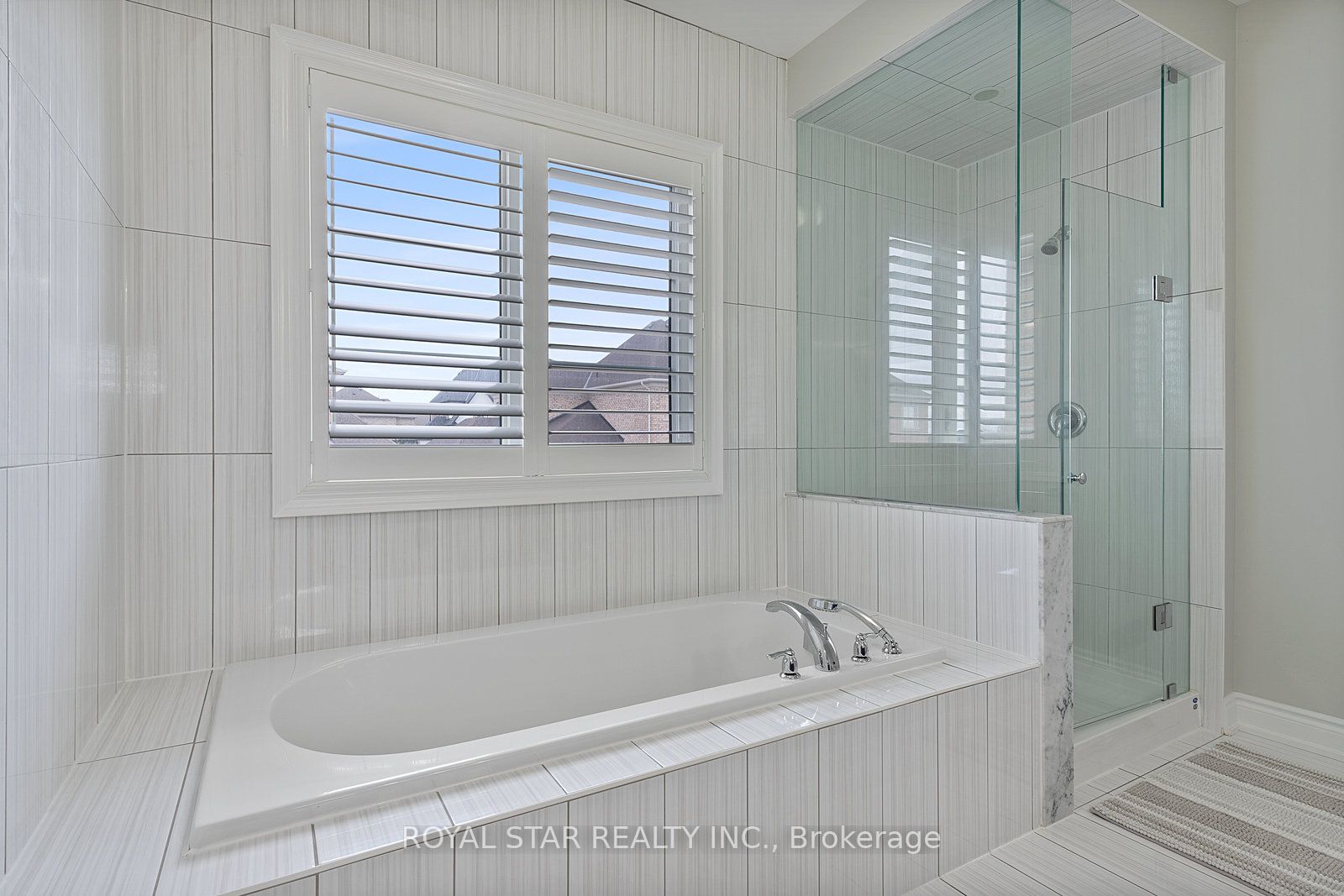 4 Martin Byrne Dr