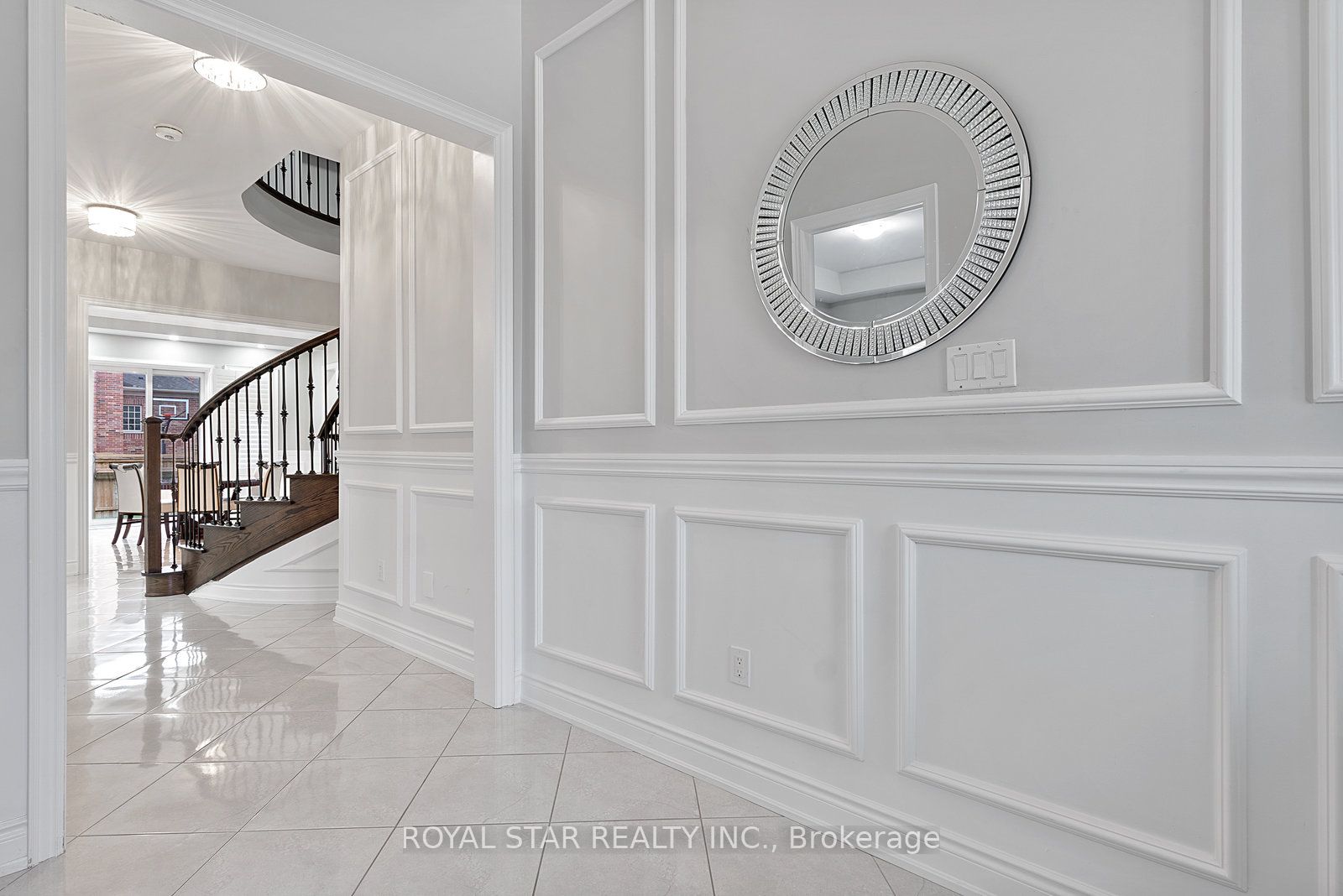 4 Martin Byrne Dr
