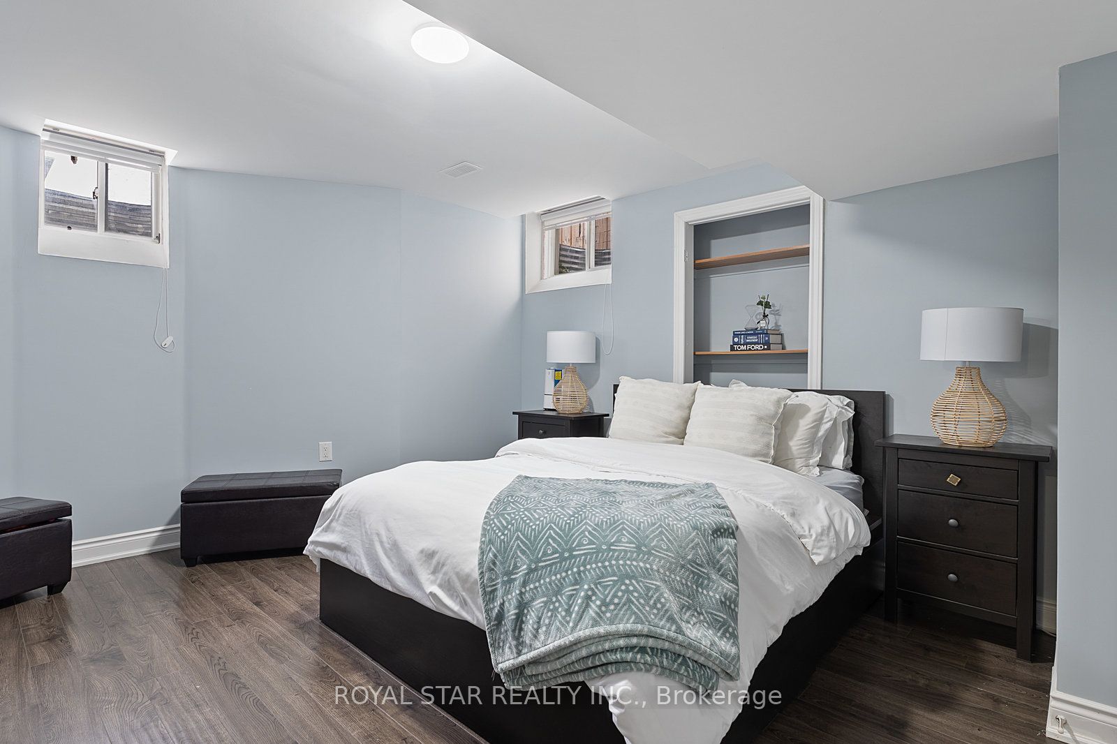 4 Martin Byrne Dr