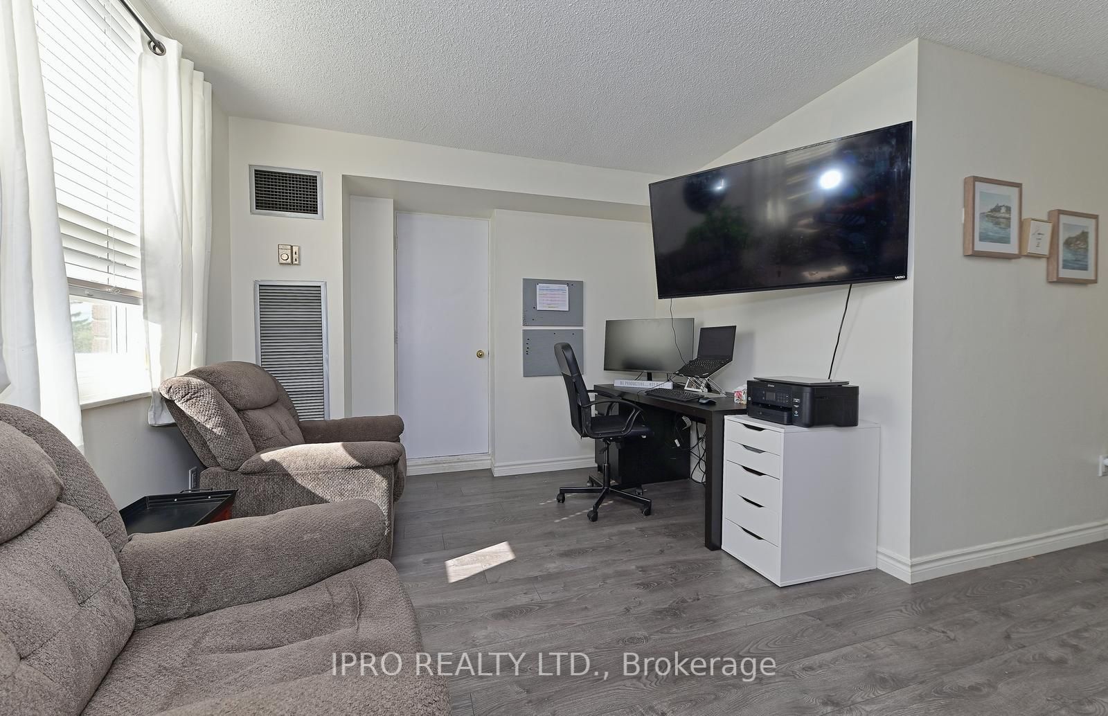 4 Lisa Street, #511