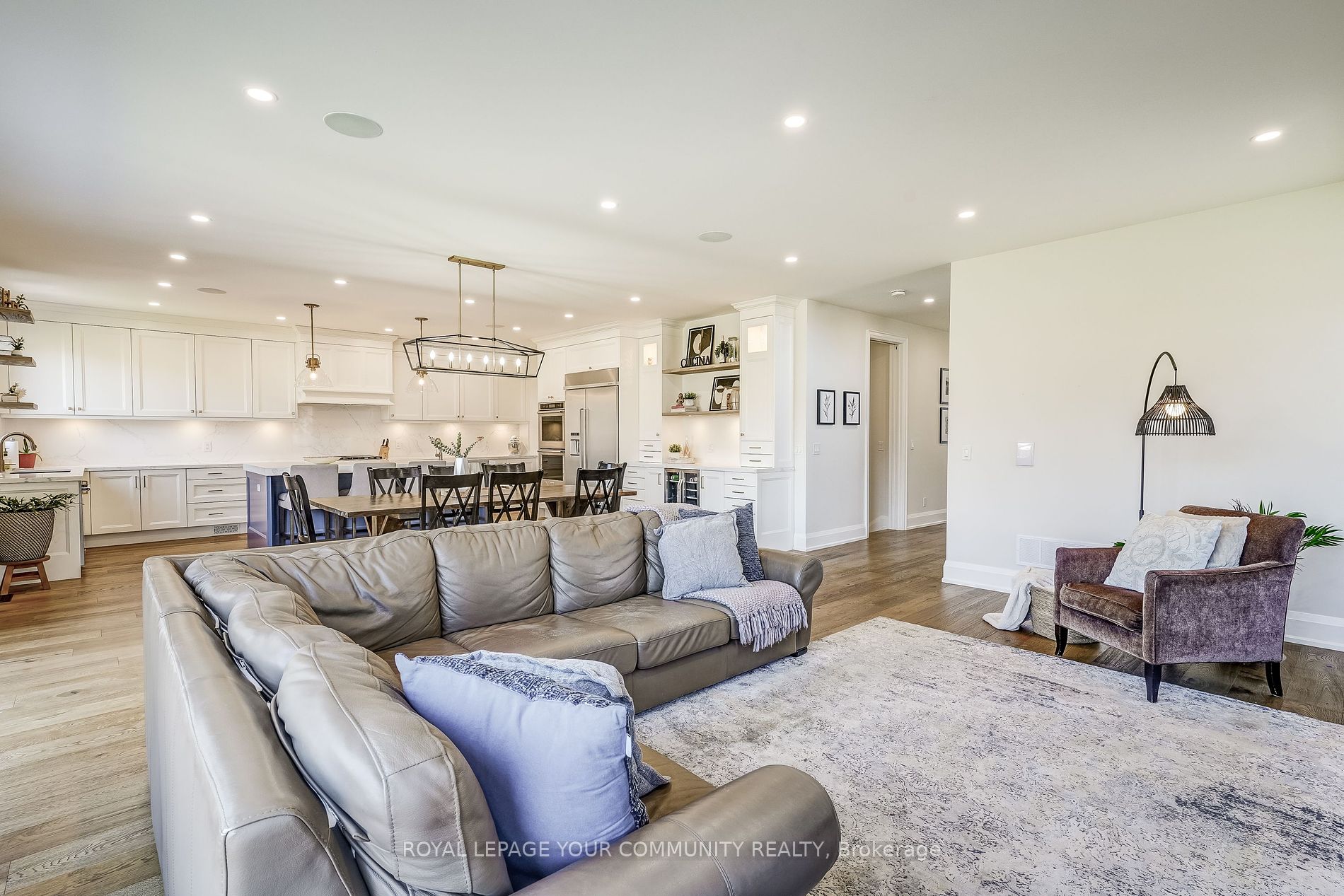 31 Chappel Hill Rd
