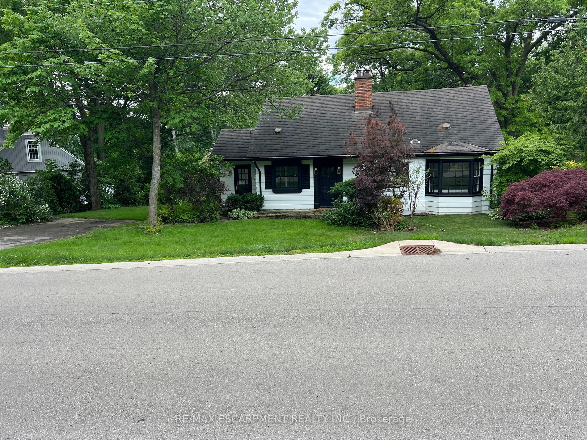 804 Shadeland Ave
