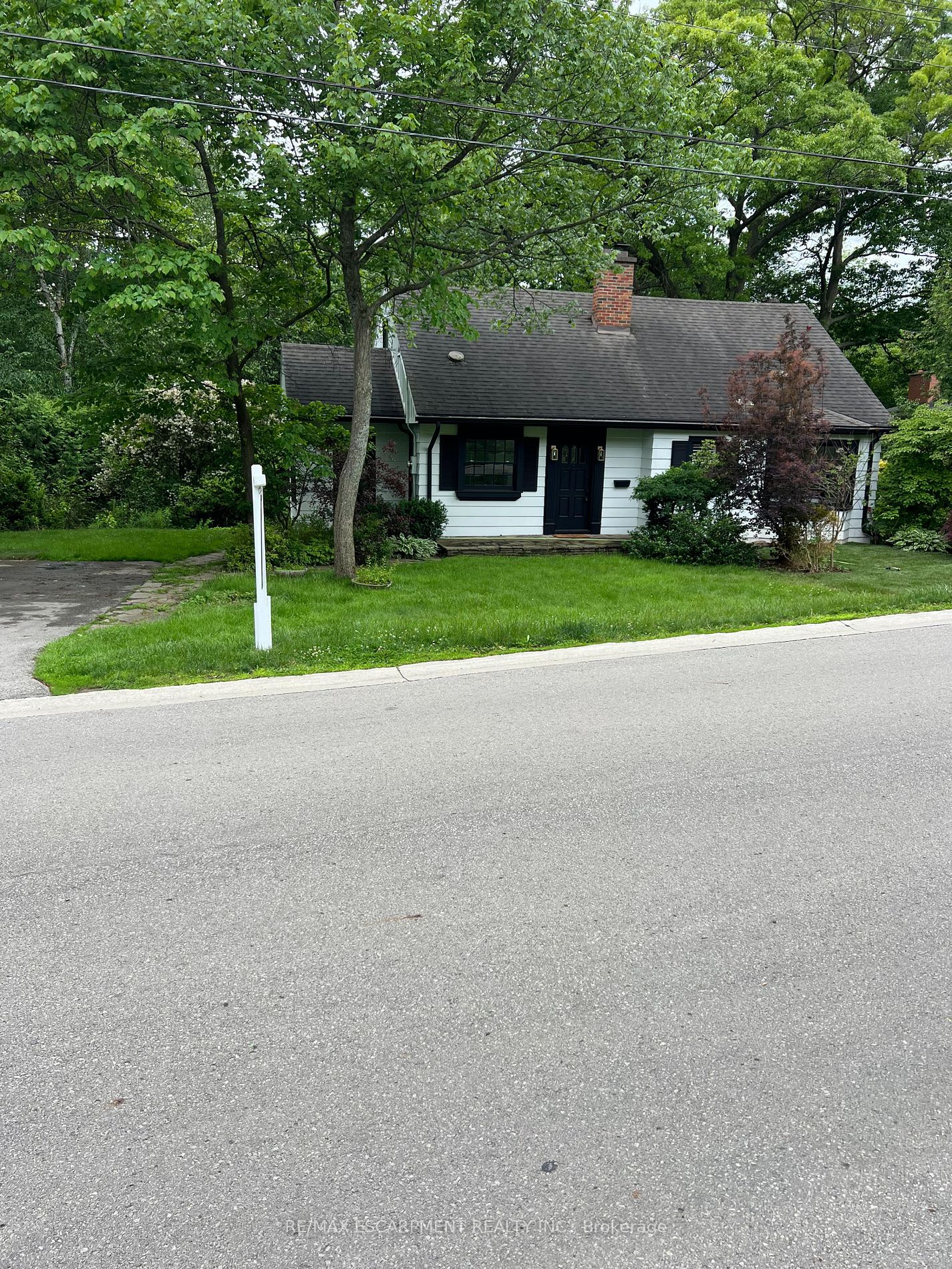 804 Shadeland Ave